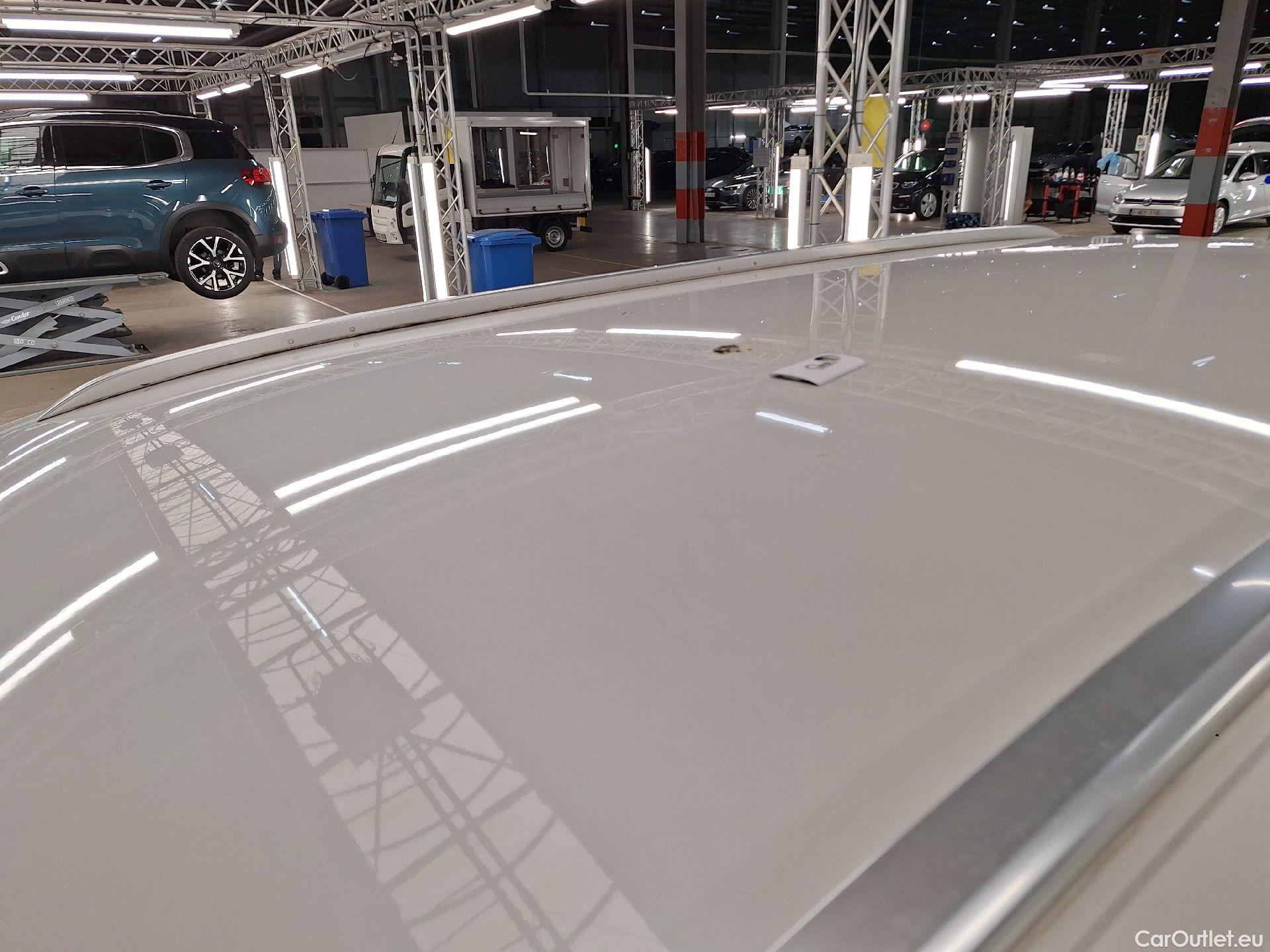  Peugeot  5008 Peugeot,  FL'20, Peugeot  1.2 PureTech 96kW S&S EAT8 Allure 5d #3