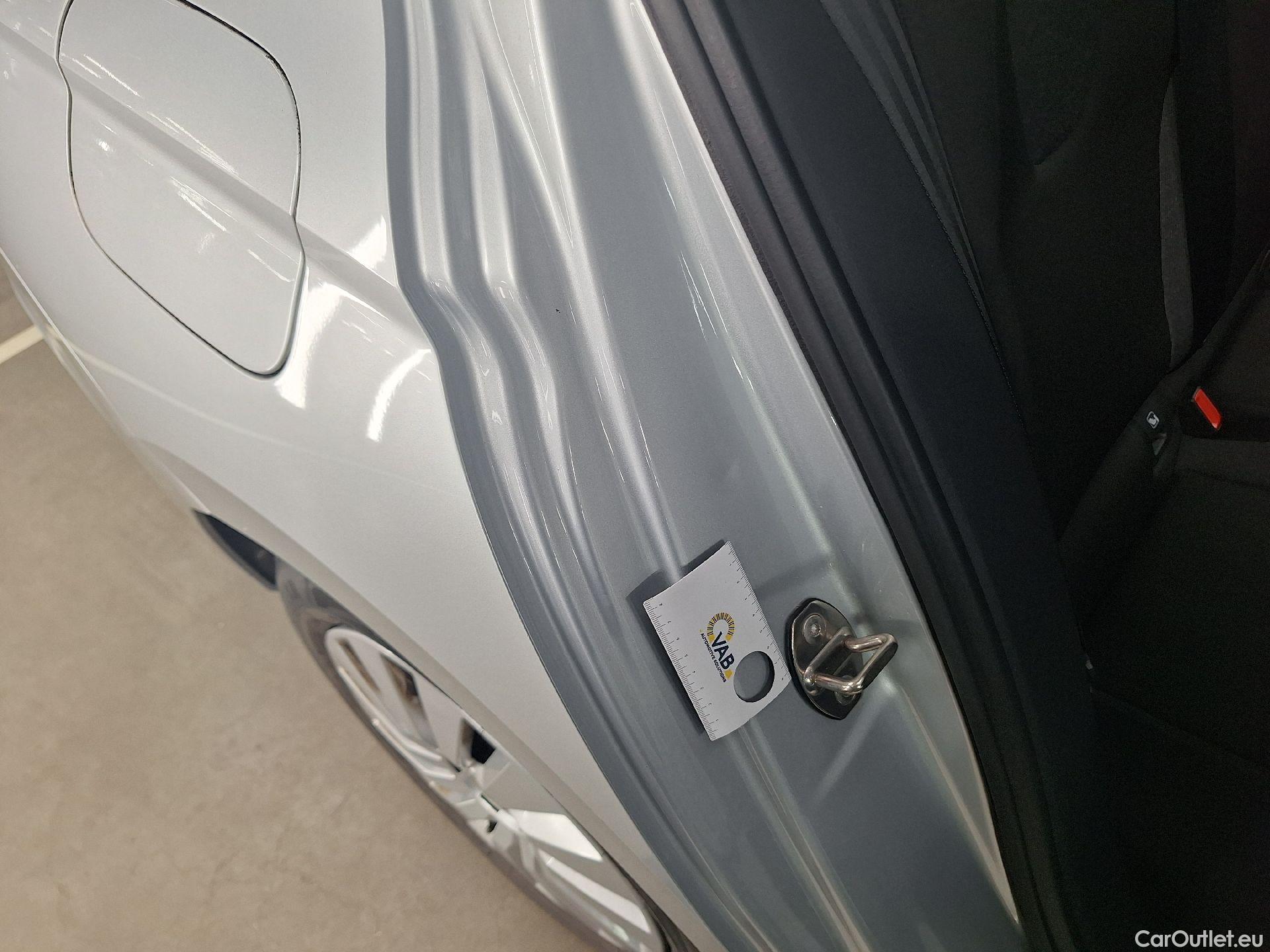  Skoda  Octavia Skoda,  '20, Skoda  1.0 TSI 81kW Active 5d #25