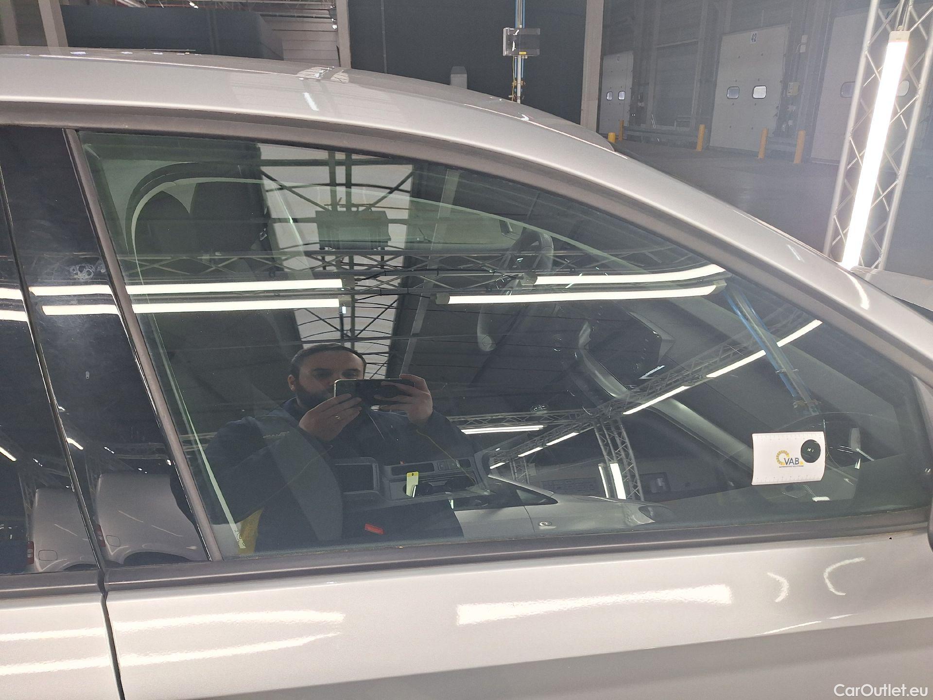  Skoda  Octavia Skoda,  '20, Skoda  1.0 TSI 81kW Active 5d #23