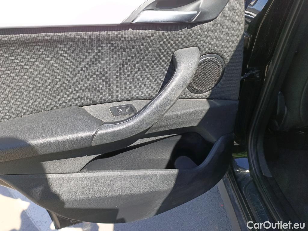  Bmw  X1 BMW  / 2019 / 5P / todoterreno sDrive18dA Corporate #27