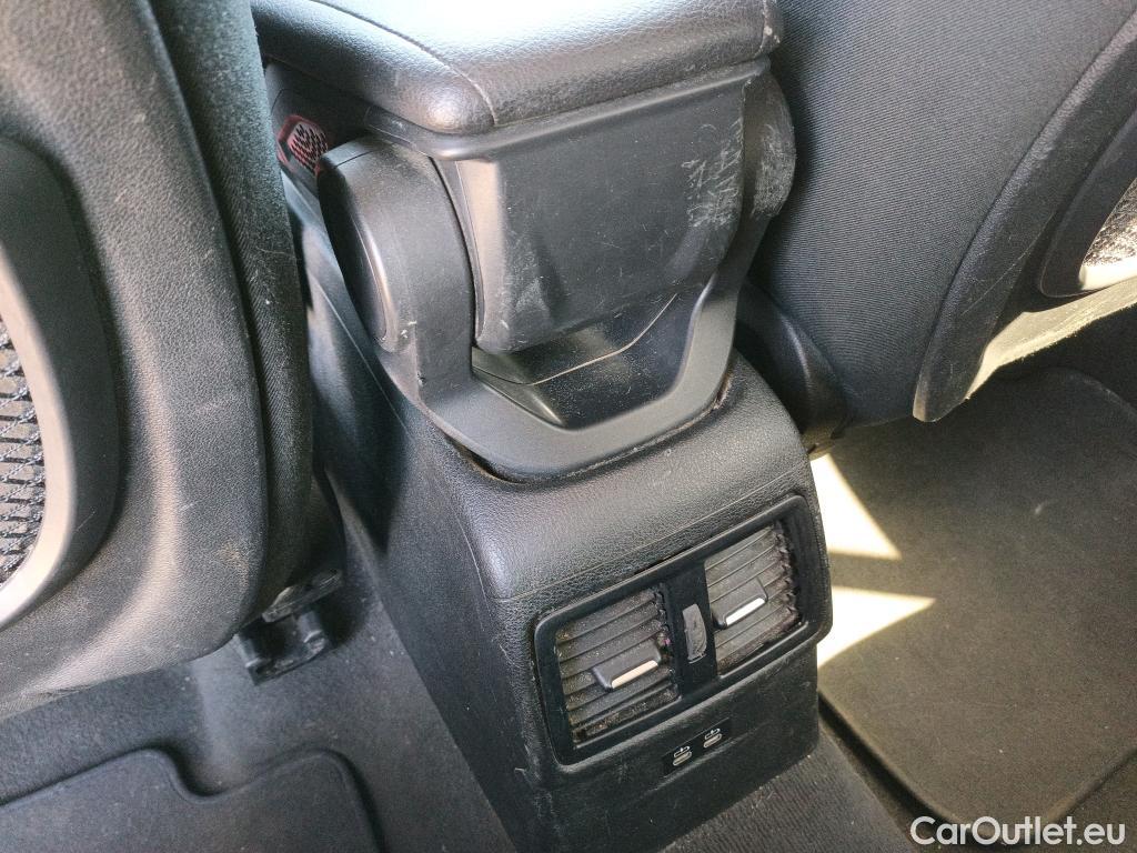  Bmw  X1 BMW  / 2019 / 5P / todoterreno sDrive18dA Corporate #13