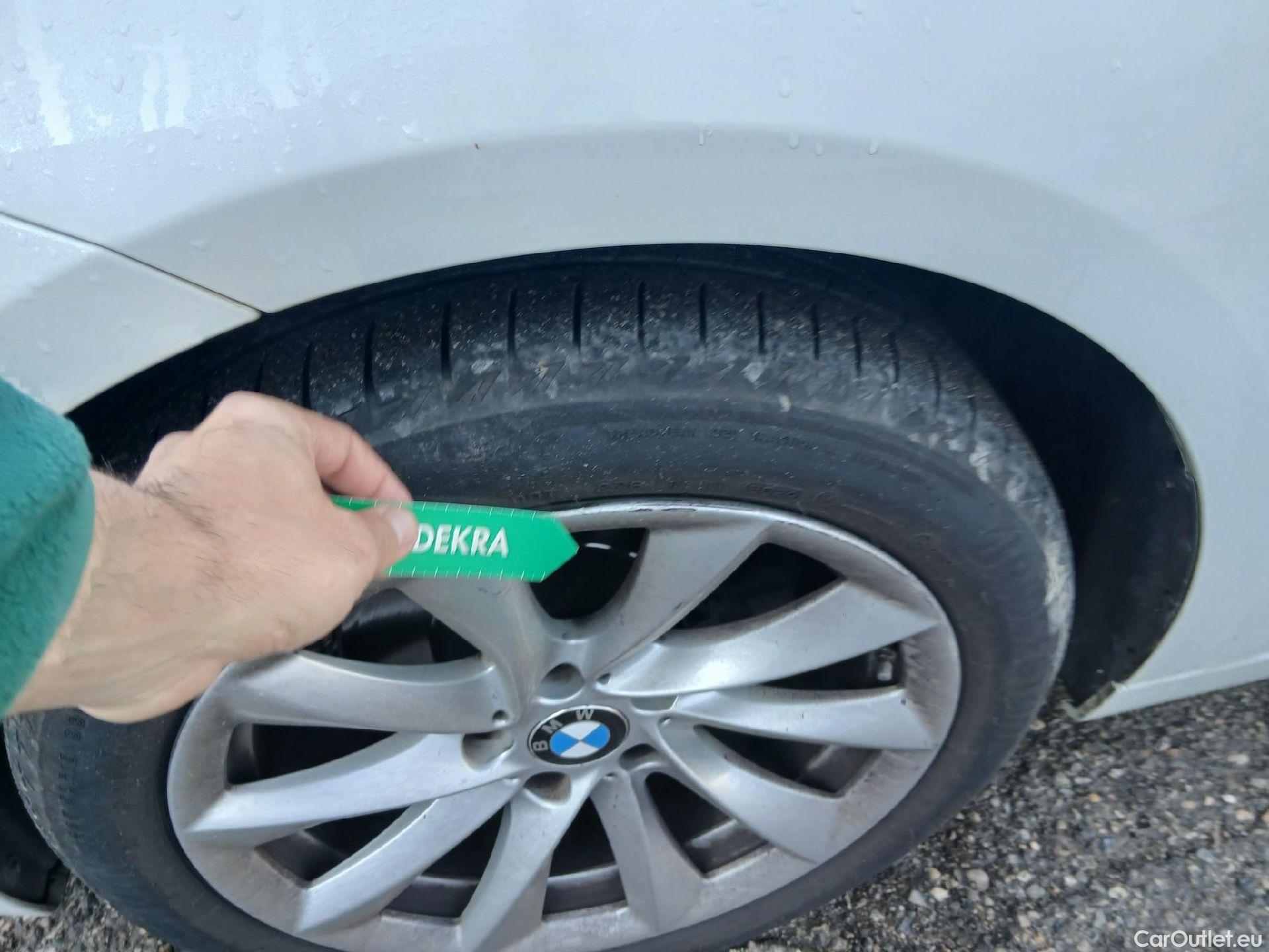  Bmw  Serie 3 BMW  5p 6G berlina con portón 320d Gran Turismo #6