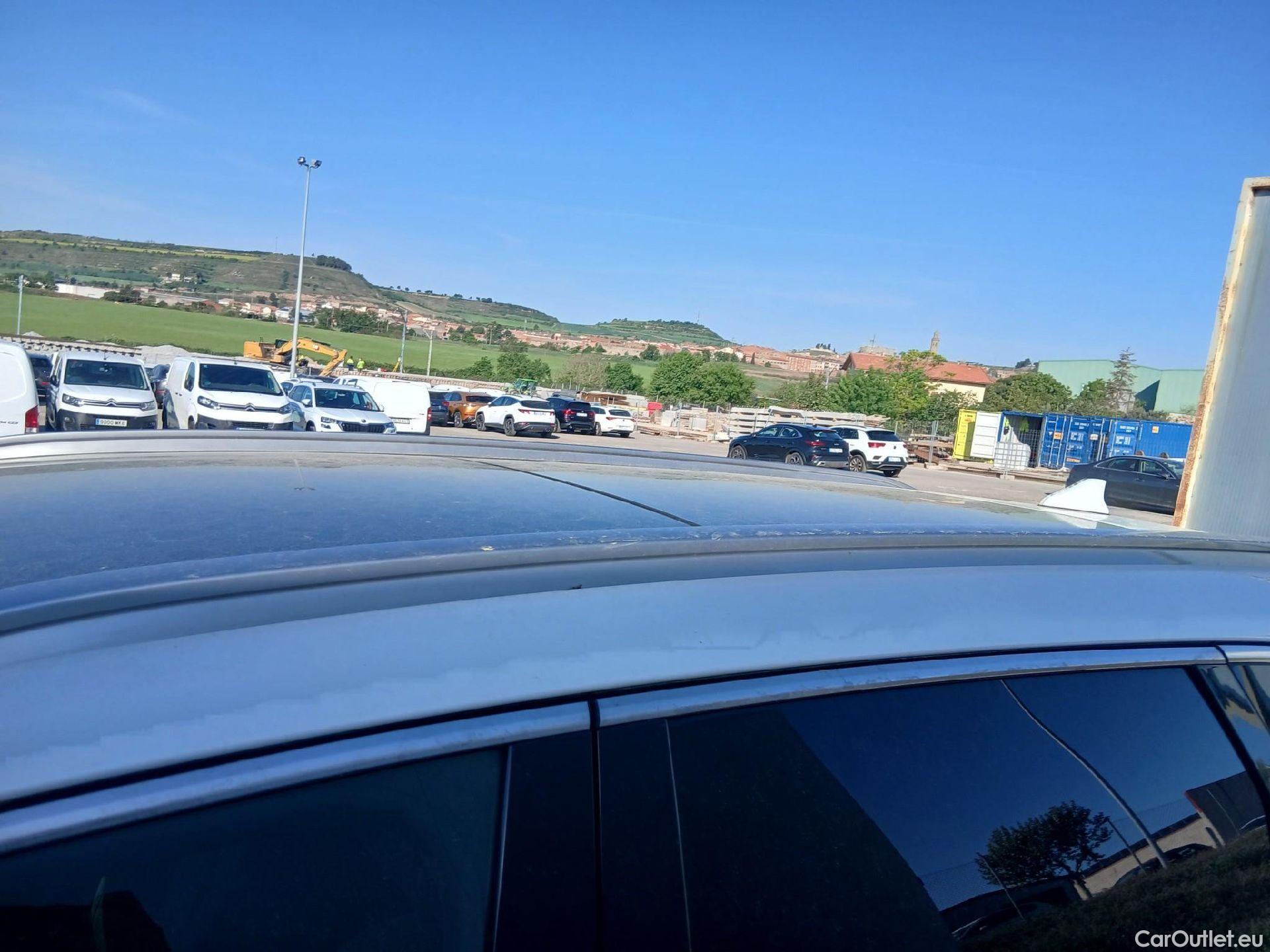  KIA  Sorento KIA  / 2020 / 5P / todoterreno 2.2 CRDi Emotion DCT 4x4 7pl #14