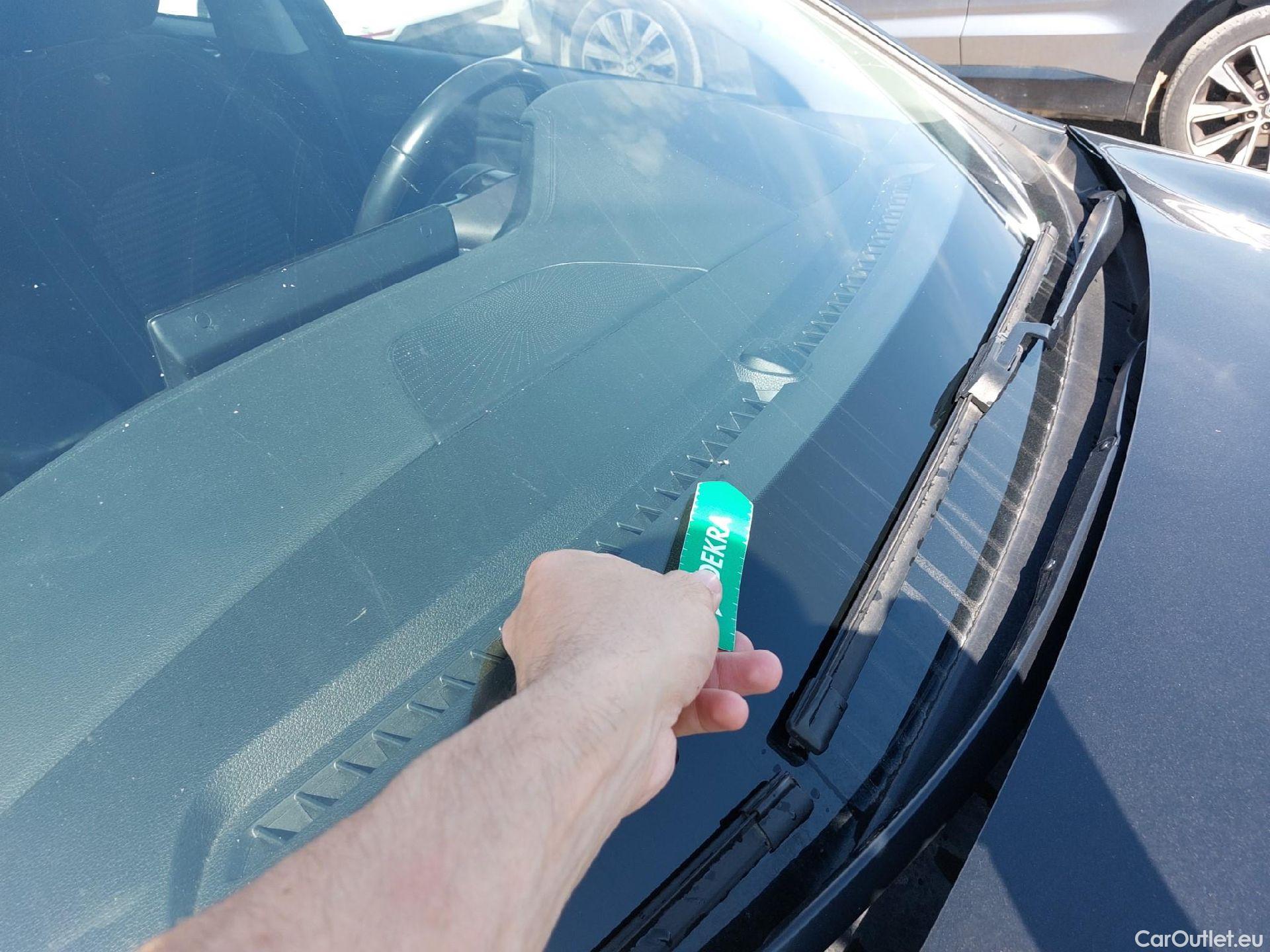  KIA  XCeed KIA  / 2019 / 5P / todoterreno 1.0 T-GDi Drive 88kW (120CV) #4