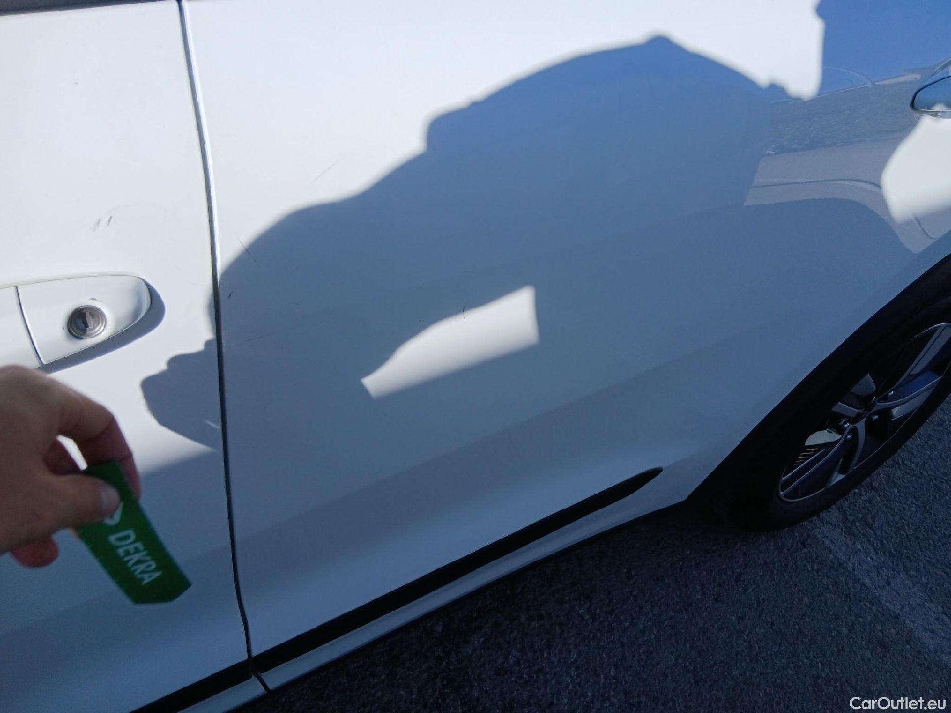  KIA  Niro KIA  / 2019 / 5P / crossover 1.6 GDi HEV 104kW (141CV) Concept #13