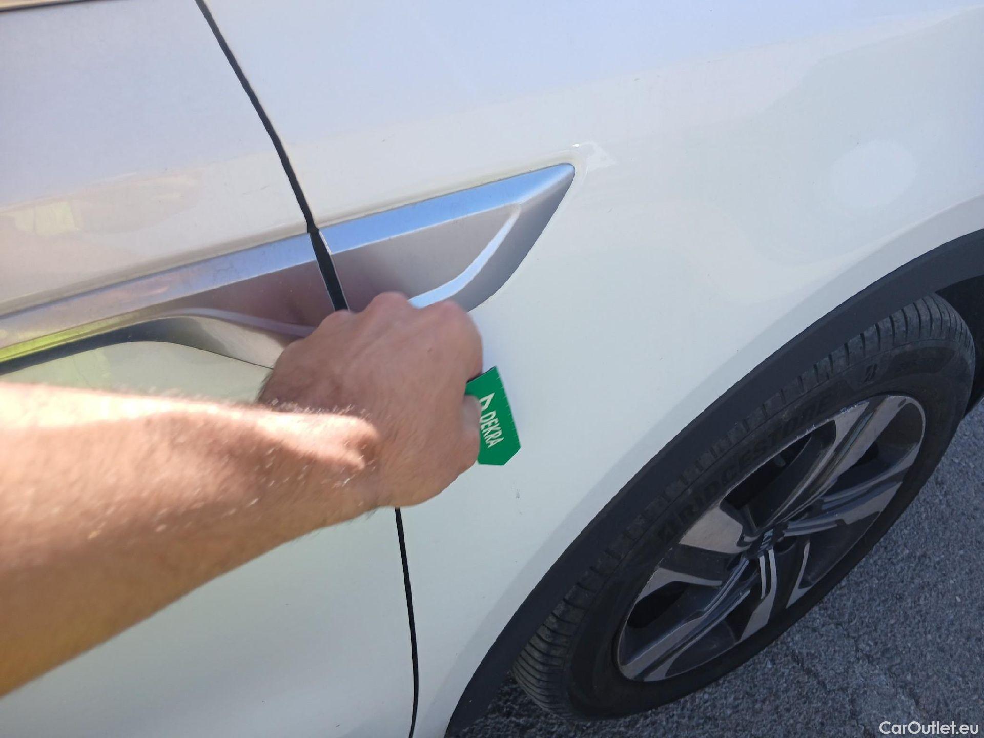  KIA  Sorento KIA  / 2020 / 5P / todoterreno 2.2 CRDi Emotion DCT 4x4 7pl #36