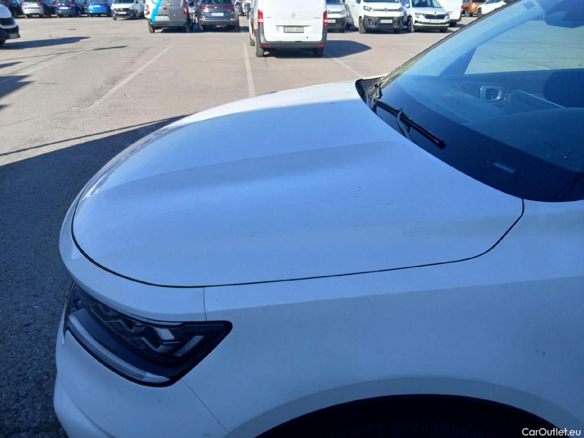  KIA  Sorento KIA  / 2020 / 5P / todoterreno 2.2 CRDi Emotion DCT 4x4 7pl #6