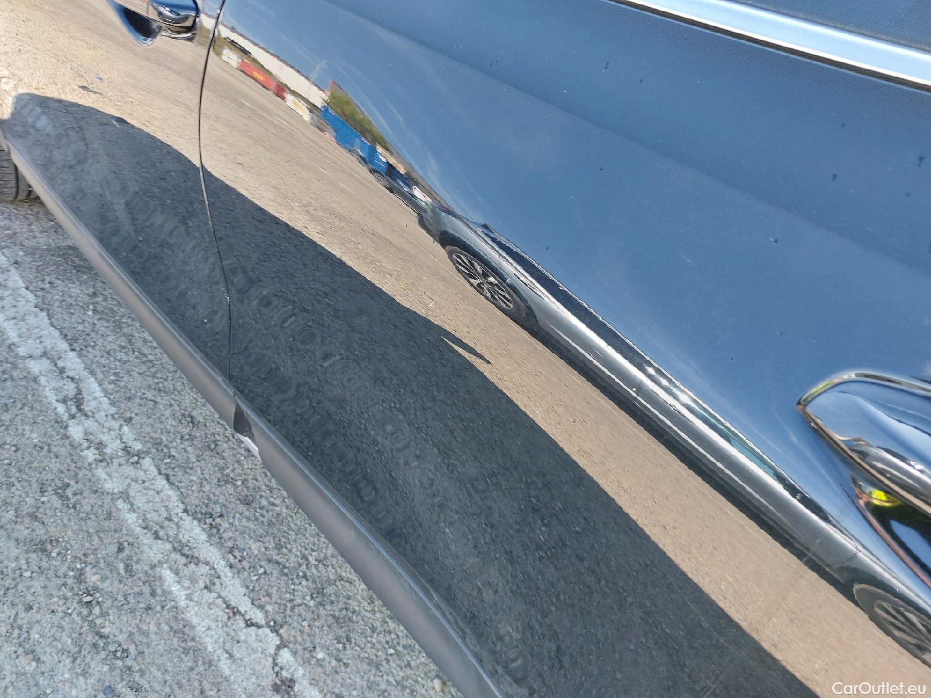  KIA  XCeed KIA  / 2019 / 5P / todoterreno 1.0 T-GDi Drive 88kW (120CV) #10