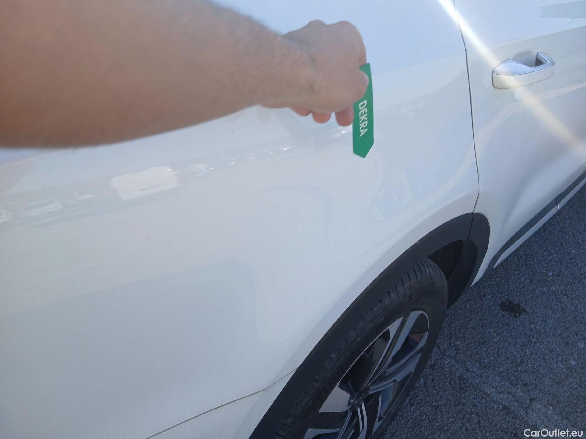  KIA  Sorento KIA  / 2020 / 5P / todoterreno 2.2 CRDi Emotion DCT 4x4 7pl #25