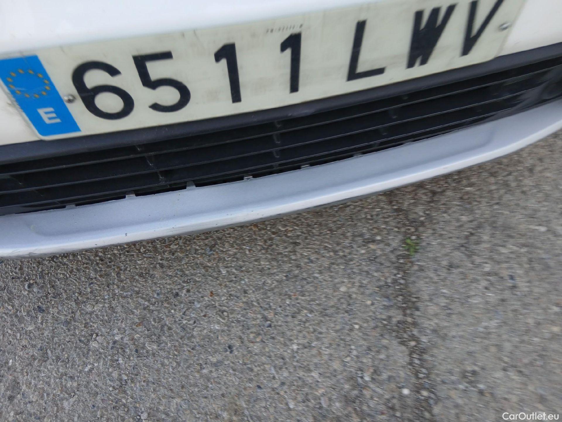  KIA  Niro KIA  / 2019 / 5P / crossover 1.6 GDi HEV 104kW (141CV) Concept #4