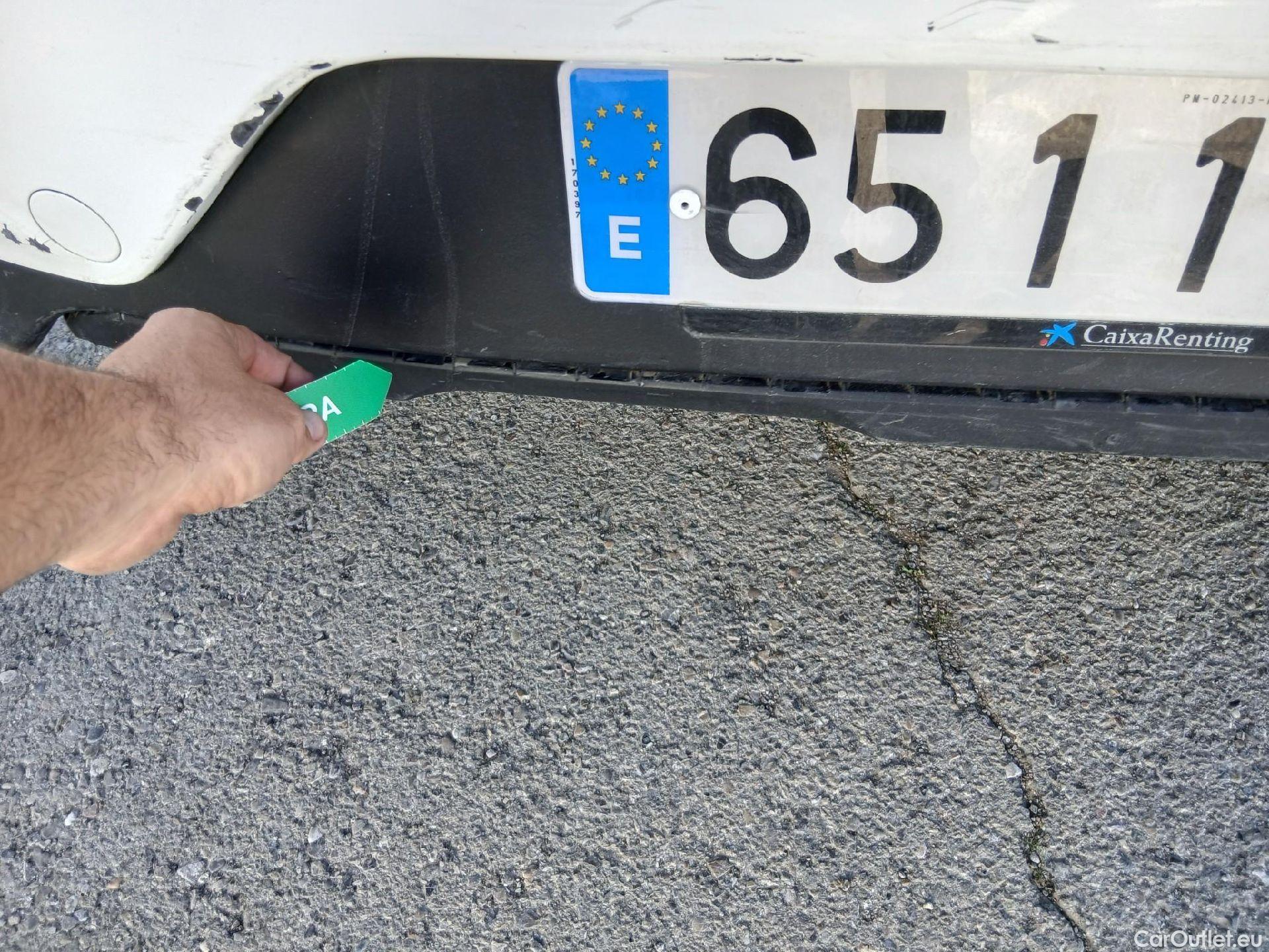  KIA  Niro KIA  / 2019 / 5P / crossover 1.6 GDi HEV 104kW (141CV) Concept #22