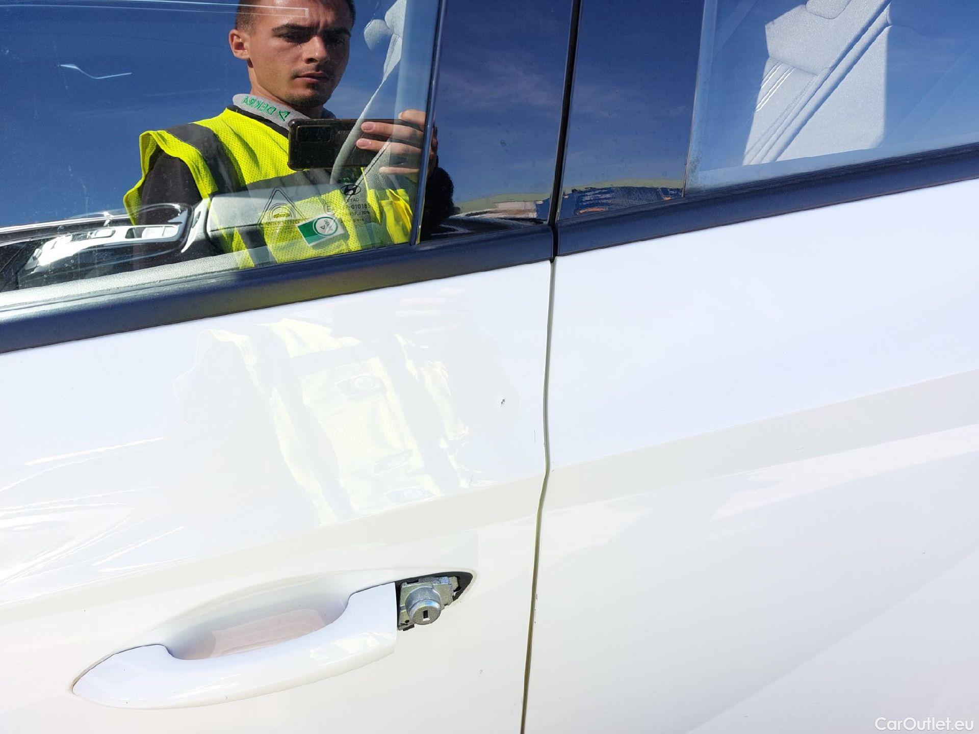  Hyundai  Tucson HYUNDAI  / 2020 / 5P / todoterreno 1.6 TGDI 169kW (230CV) HEV Maxx Auto #12