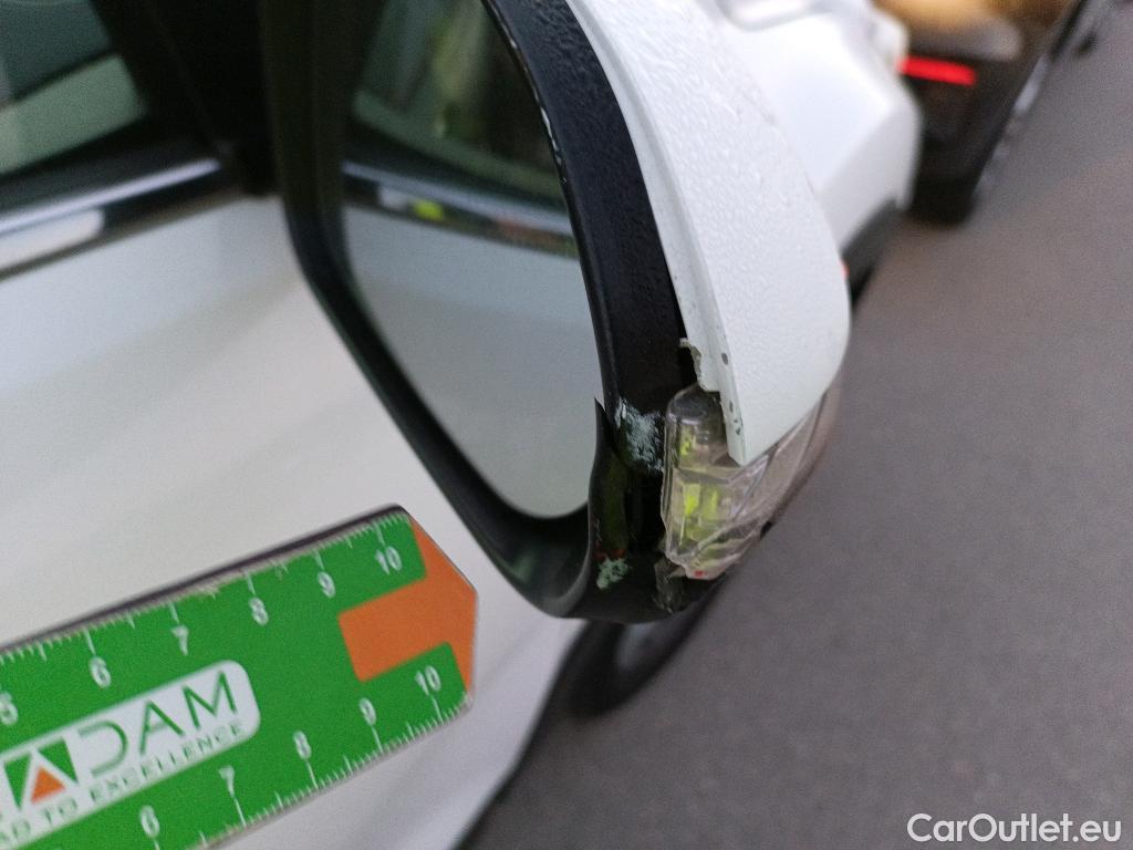  KIA  STONIC KIA  / 2017 / 5P / todoterreno 1.0 T-GDi 88kW (120CV) MHEV iMT Drive #2