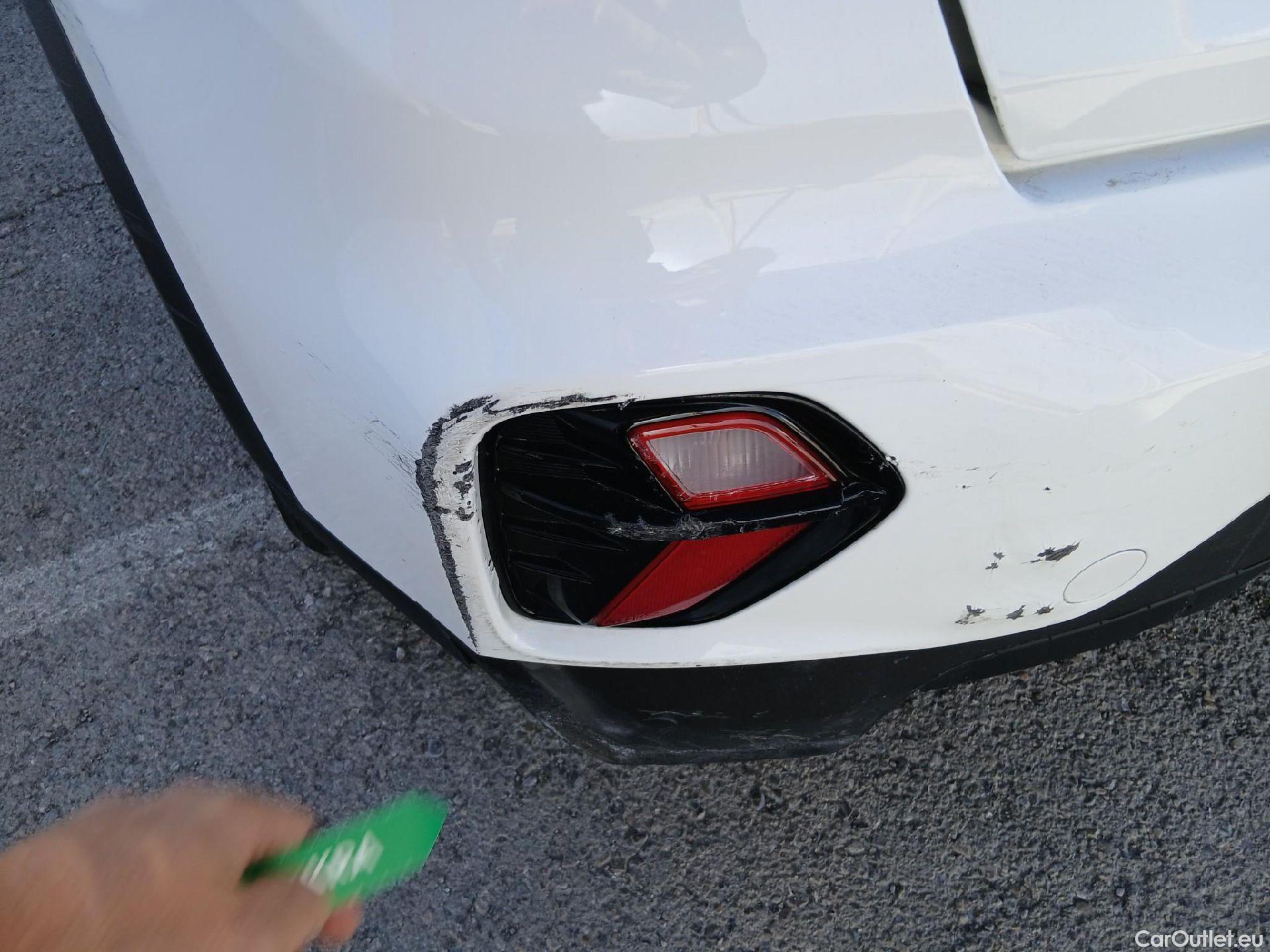  KIA  Niro KIA  / 2019 / 5P / crossover 1.6 GDi HEV 104kW (141CV) Concept #27