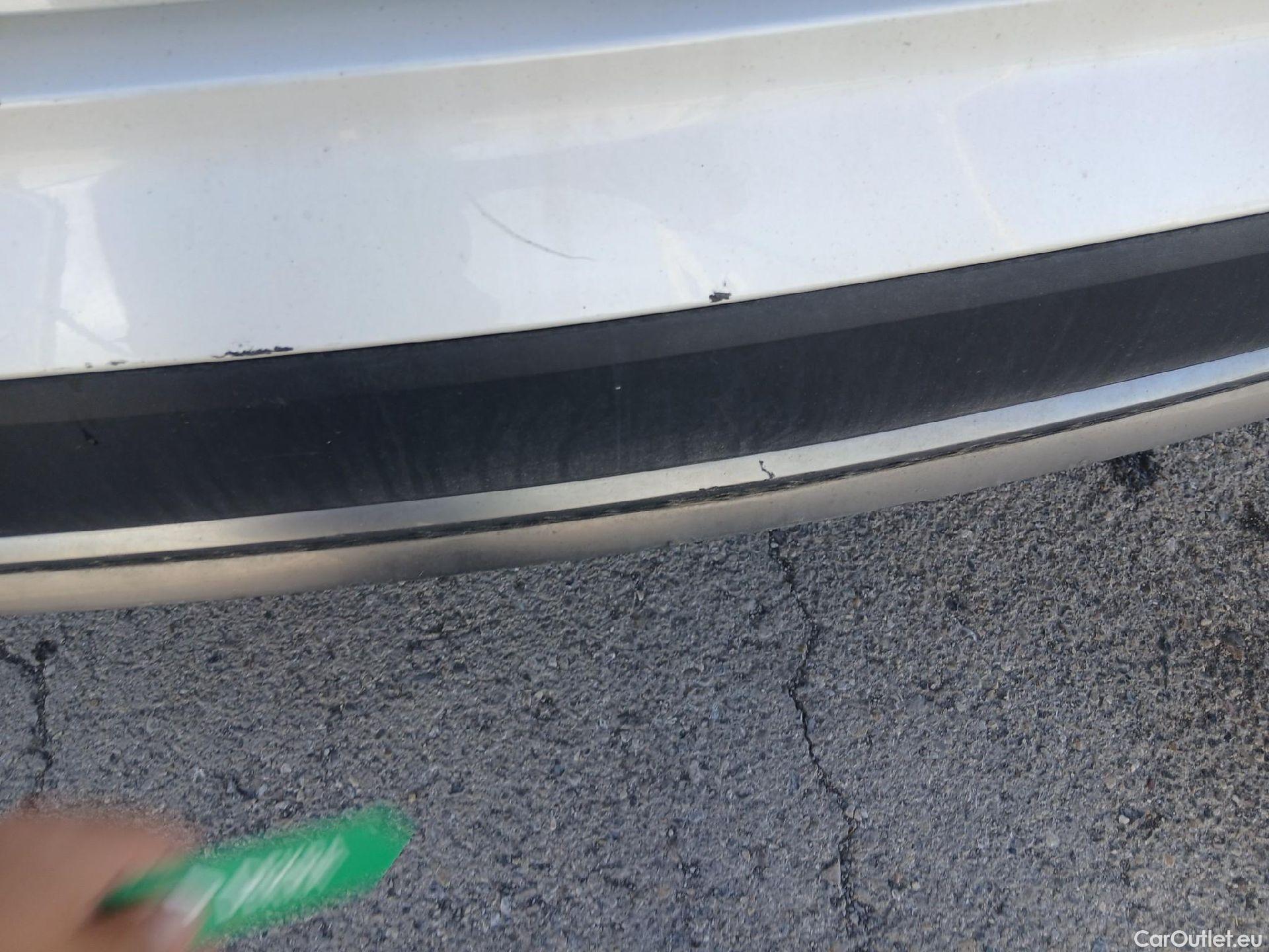  KIA  Sorento KIA  / 2020 / 5P / todoterreno 2.2 CRDi Emotion DCT 4x4 7pl #24