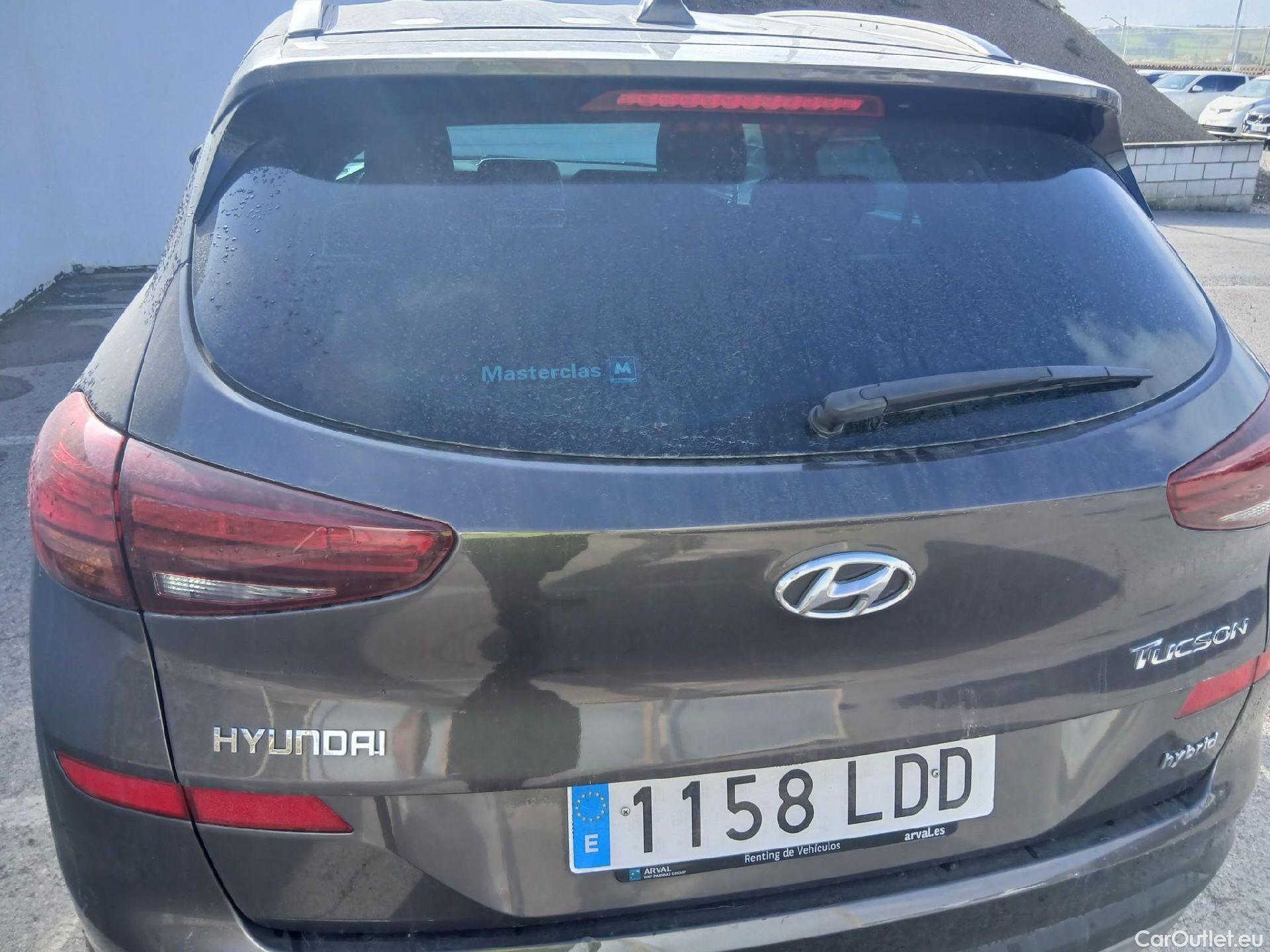  Hyundai  Tucson HYUNDAI  / 2018 / 5P / todoterreno 1.6 CRDI 85kW (116CV) 48V Tecno 4X2 #29
