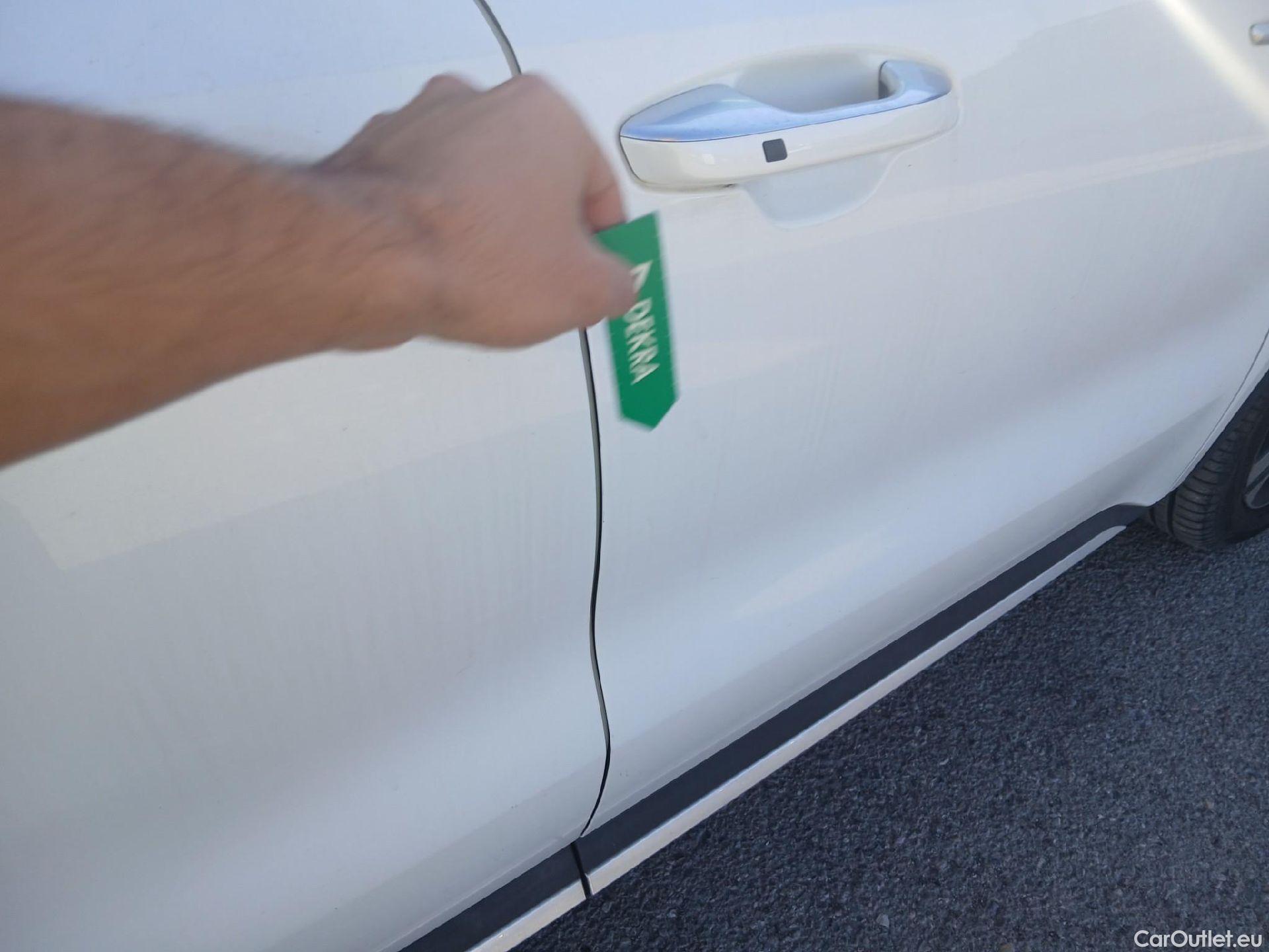  KIA  Sorento KIA  / 2020 / 5P / todoterreno 2.2 CRDi Emotion DCT 4x4 7pl #32