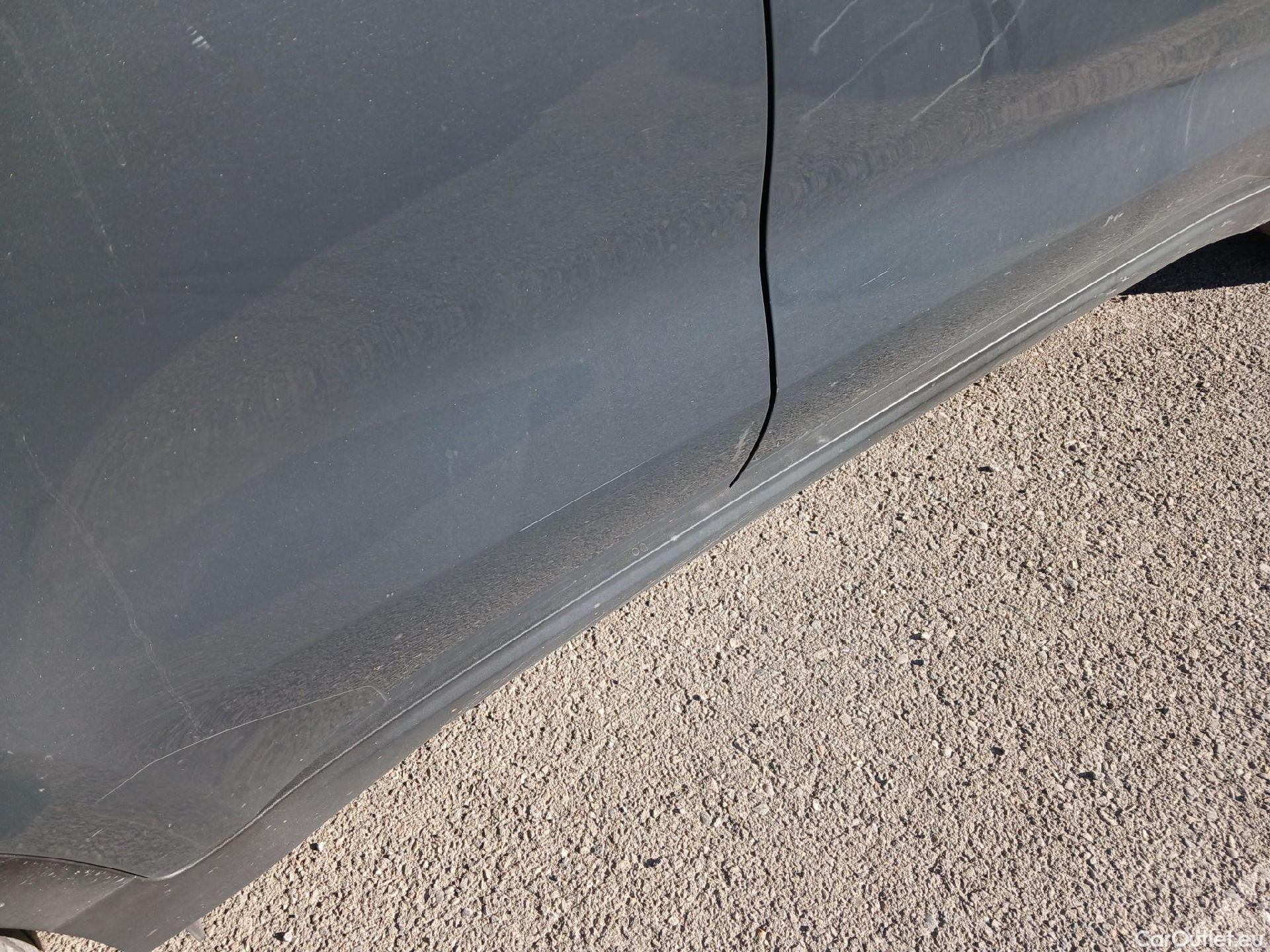  KIA  Sportage KIA  / 2018 / 5P / todoterreno 1.6 MHEV Drive Plus 100kW (136CV) 4x2 #21