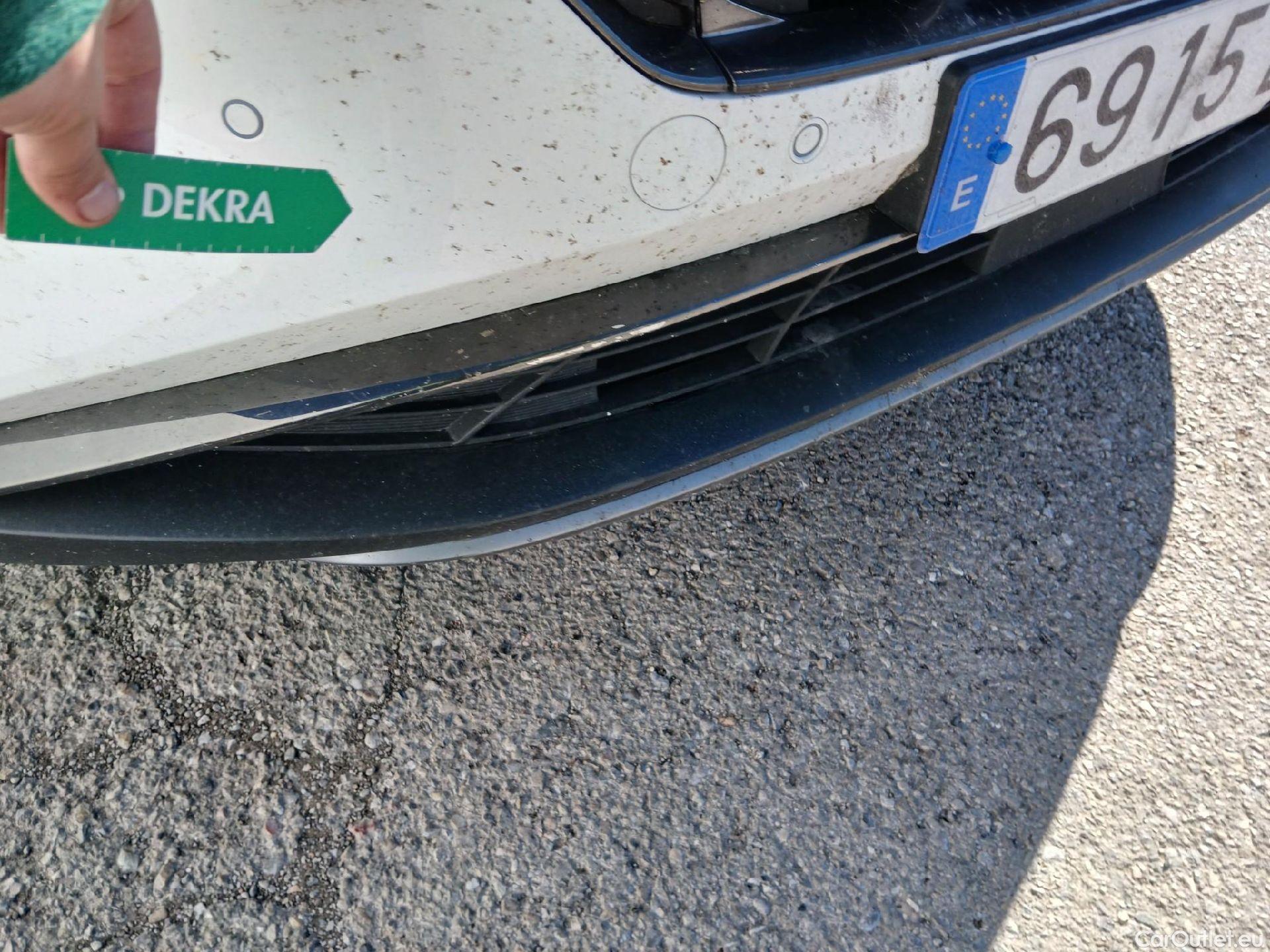  Hyundai  Tucson HYUNDAI  / 2020 / 5P / todoterreno 1.6 CRDI 100kW (136CV) 48V Tecno 2C #4