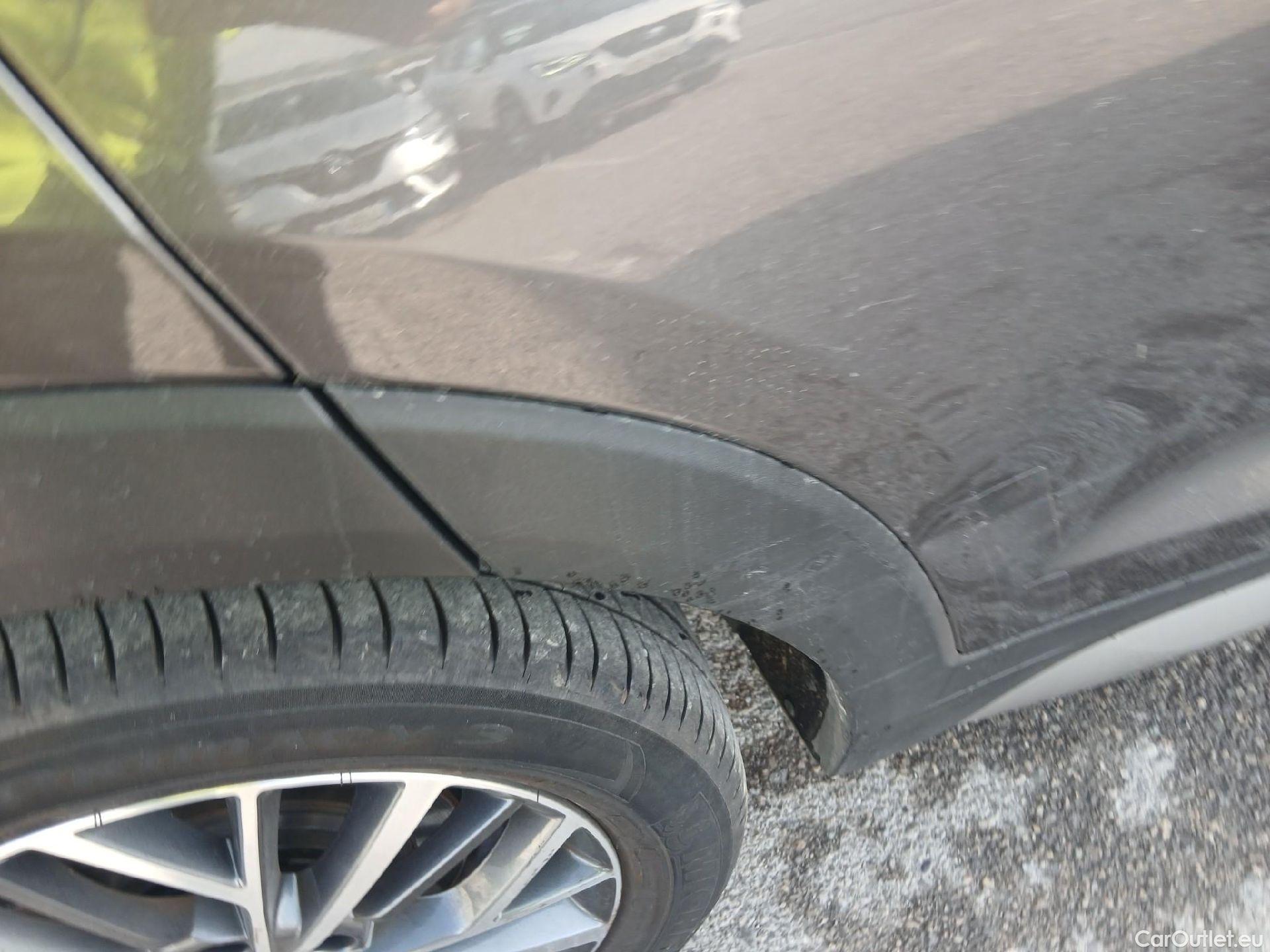  Hyundai  Tucson HYUNDAI  / 2018 / 5P / todoterreno 1.6 CRDI 85kW (116CV) 48V Tecno 4X2 #35