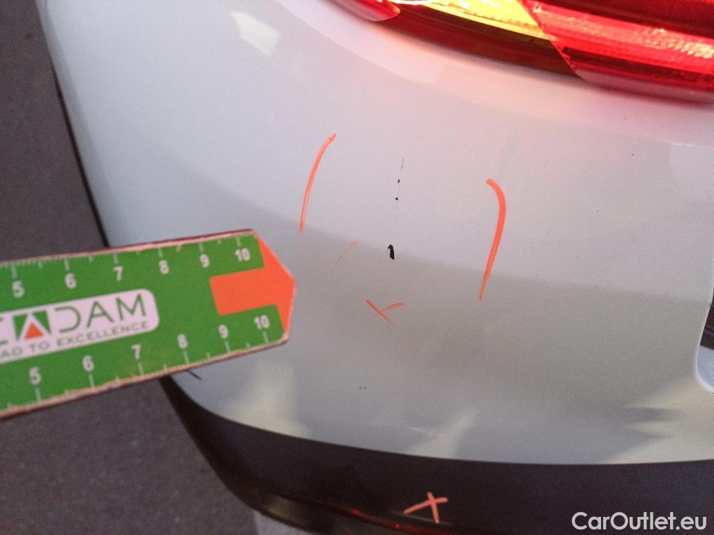  KIA  STONIC KIA  / 2017 / 5P / todoterreno 1.0 T-GDi 88kW (120CV) MHEV iMT Drive #20