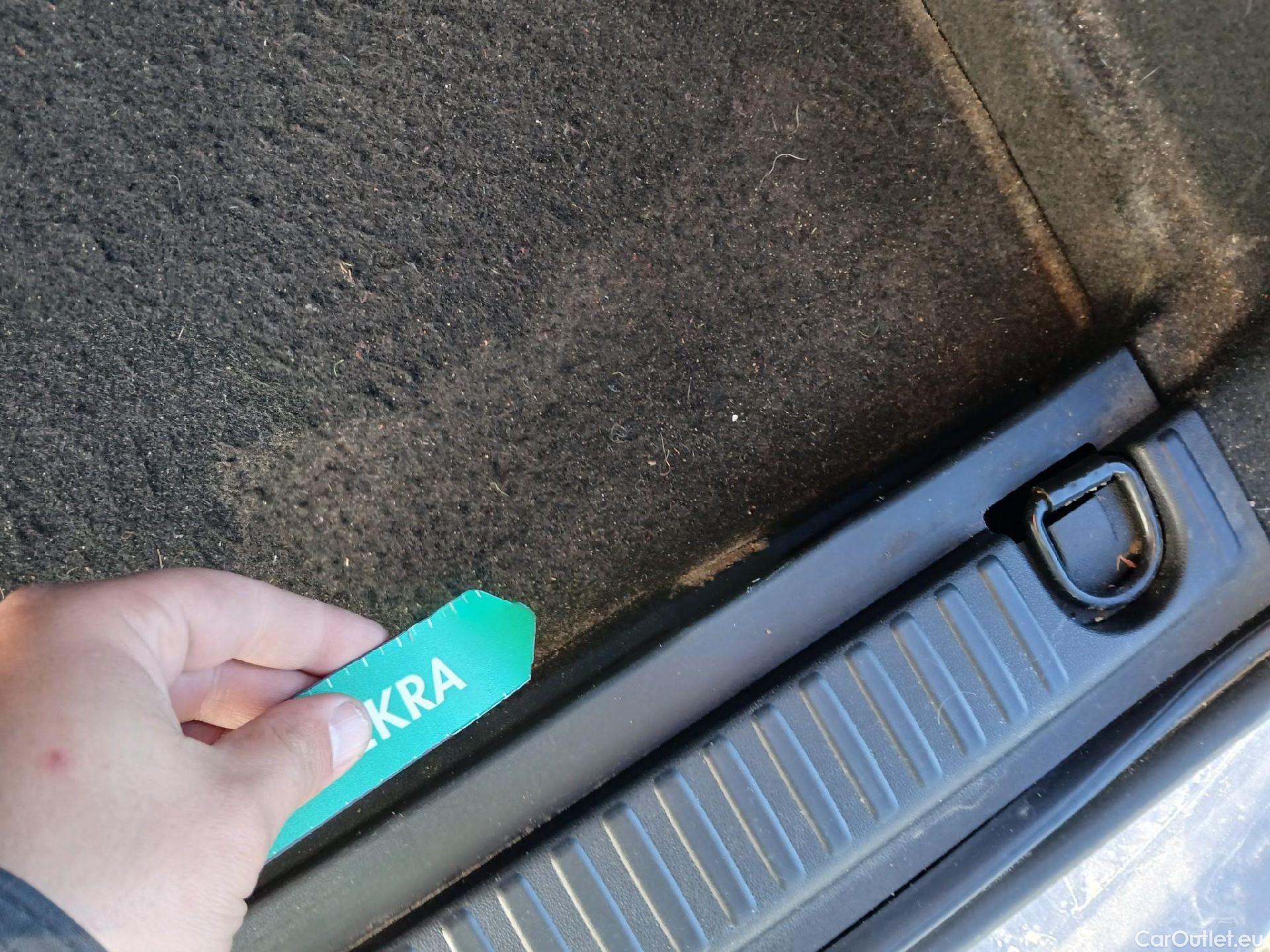  Citroen  C4 Picasso CITROEN  5p 2G monovolumen compac PureTech 96KW (130CV) S&S 6v Shine #2