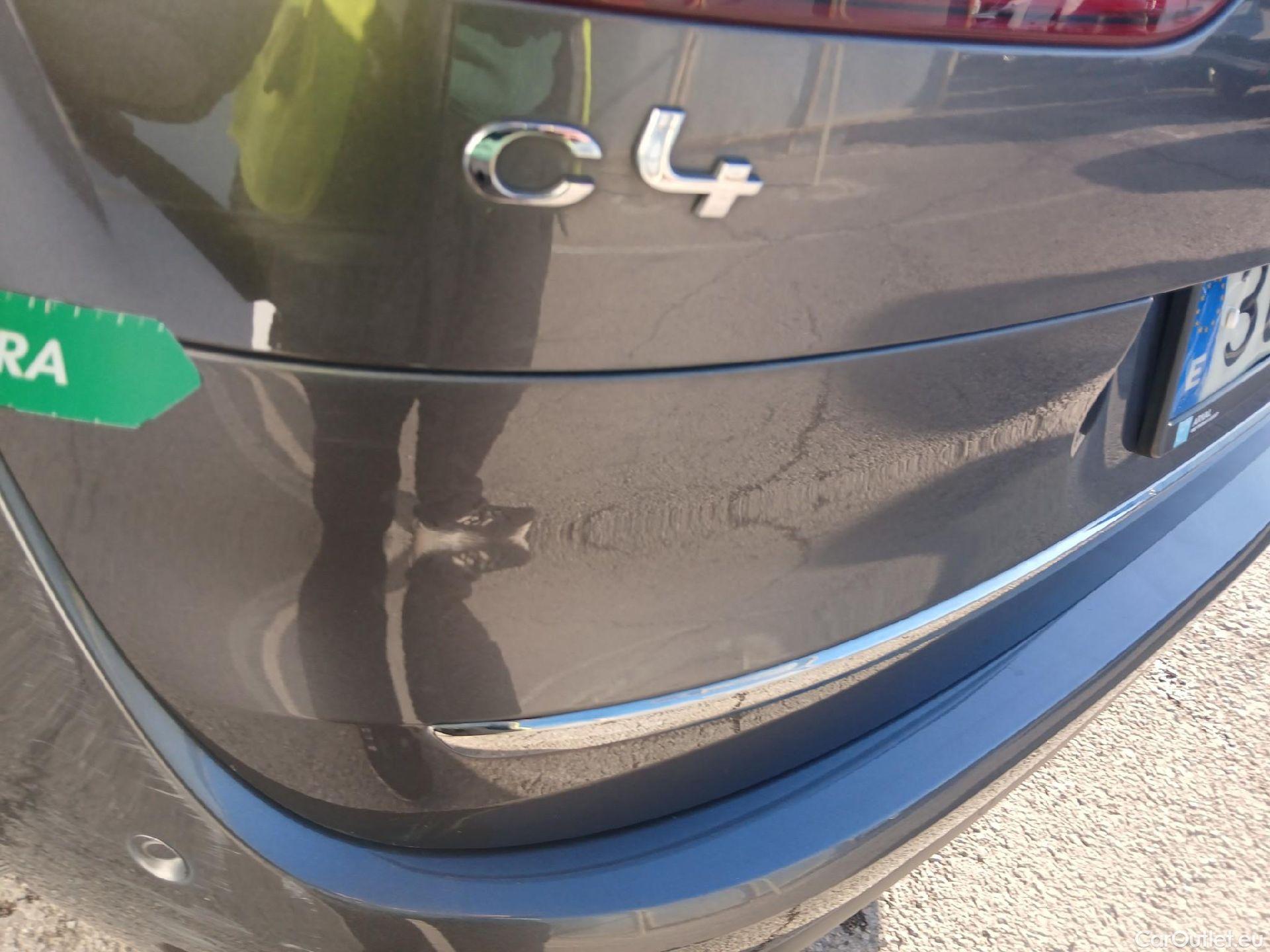  Citroen  C4 Picasso CITROEN  5p 2G monovolumen compac PureTech 96KW (130CV) S&S 6v Shine #29