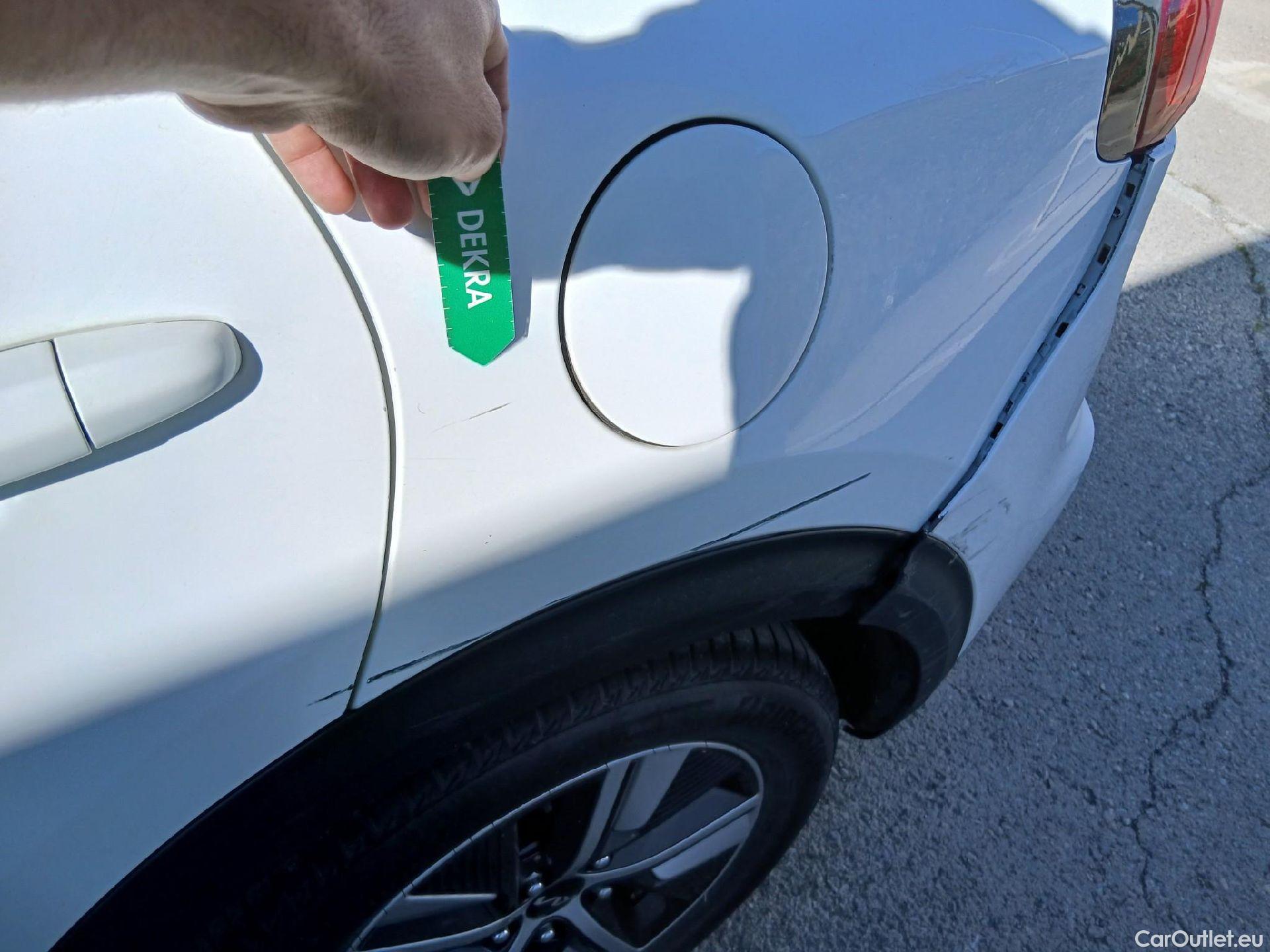  KIA  Niro KIA  / 2019 / 5P / crossover 1.6 GDi HEV 104kW (141CV) Concept #14