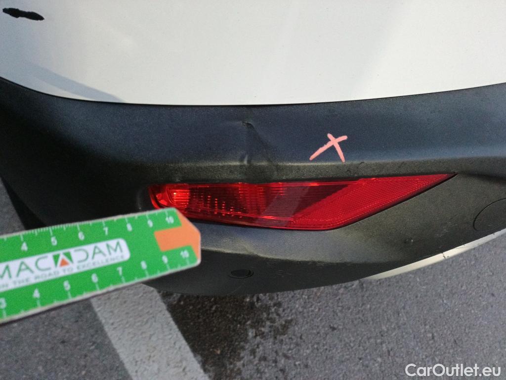  KIA  STONIC KIA  / 2017 / 5P / todoterreno 1.0 T-GDi 88kW (120CV) MHEV iMT Drive #8