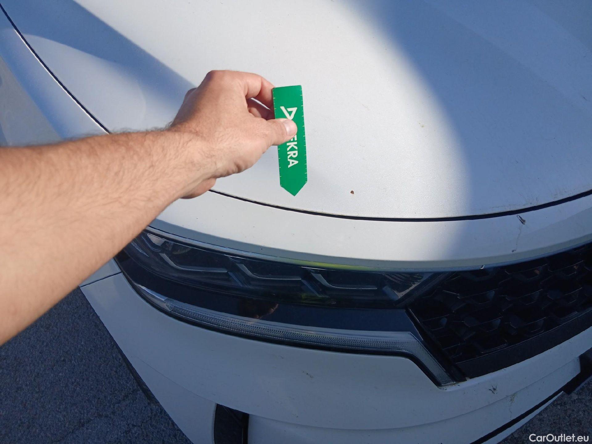  KIA  Sorento KIA  / 2020 / 5P / todoterreno 2.2 CRDi Emotion DCT 4x4 7pl #3