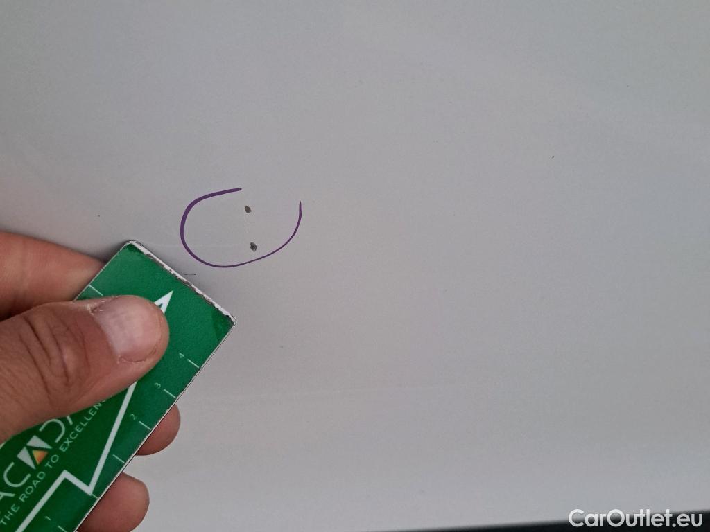  Peugeot  2008 PEUGEOT  / 2019 / 5P / todoterreno Active BlueHDI 81kW (110CV) #8