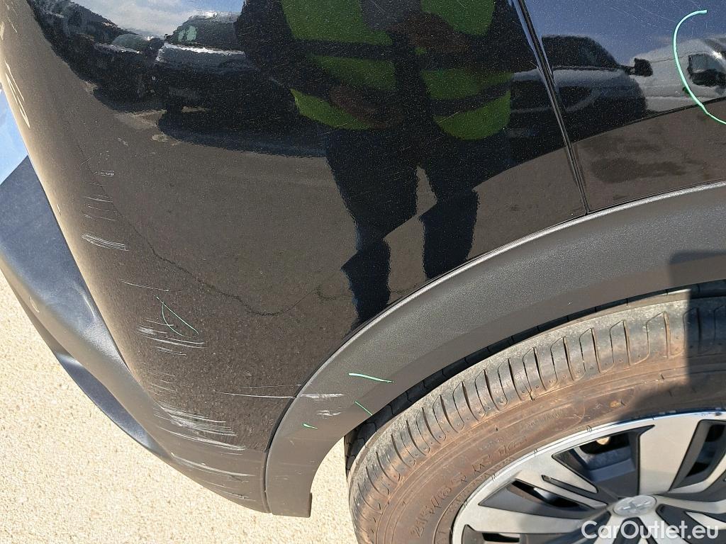  Peugeot  2008 PEUGEOT  / 2019 / 5P / todoterreno Active BlueHDI 81kW (110CV) #29