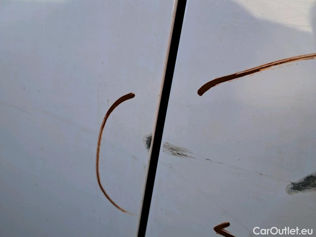  Opel  Corsa OPEL  / 2019 / 5P / berlina con portón 1.2 XEL 55kW (75CV) Edition #17