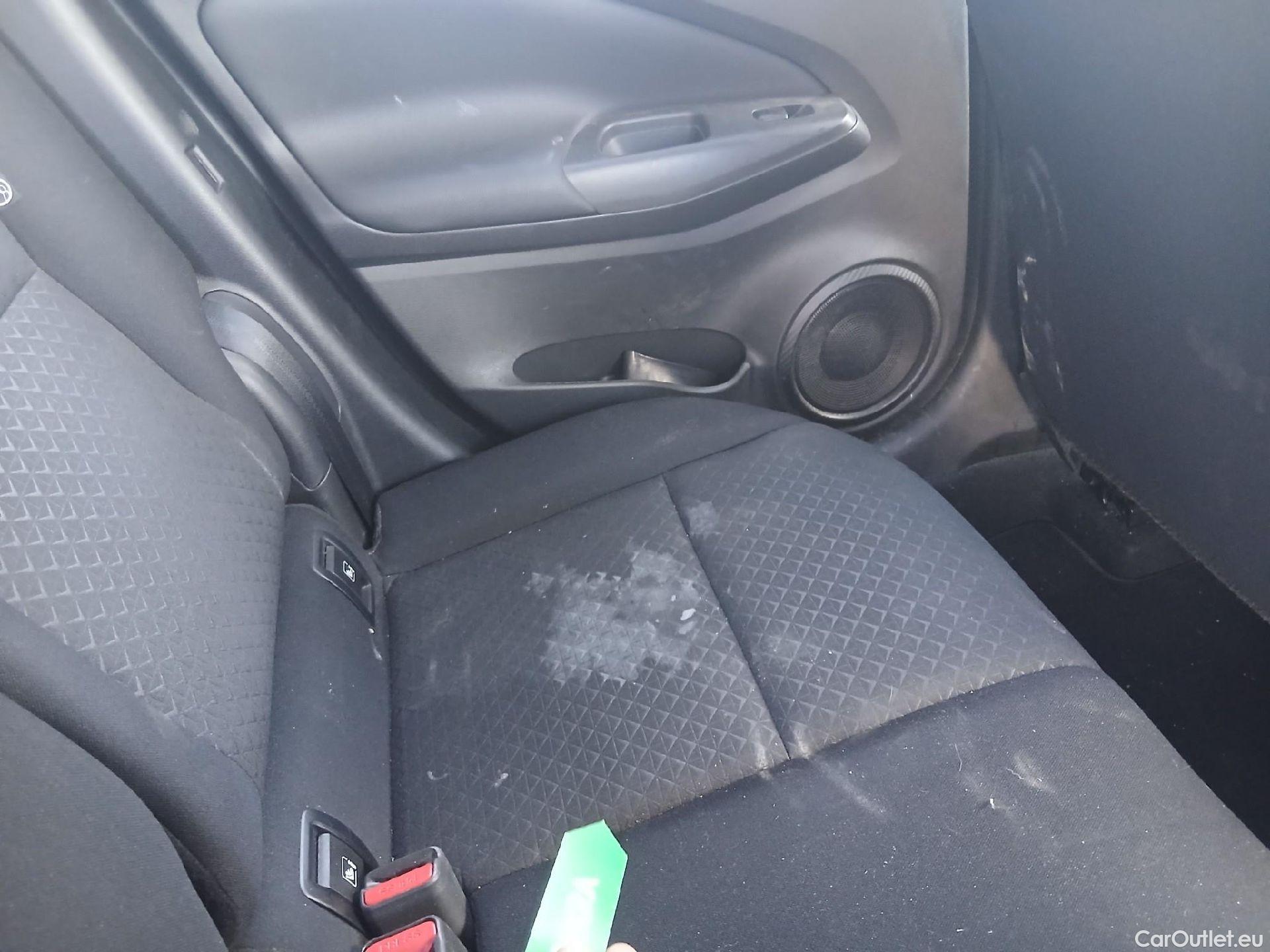  Nissan  Juke NISSAN  / 2019 / 5P / crossover DIG-T 84 kW (114 CV) 6M/T Acenta  #30