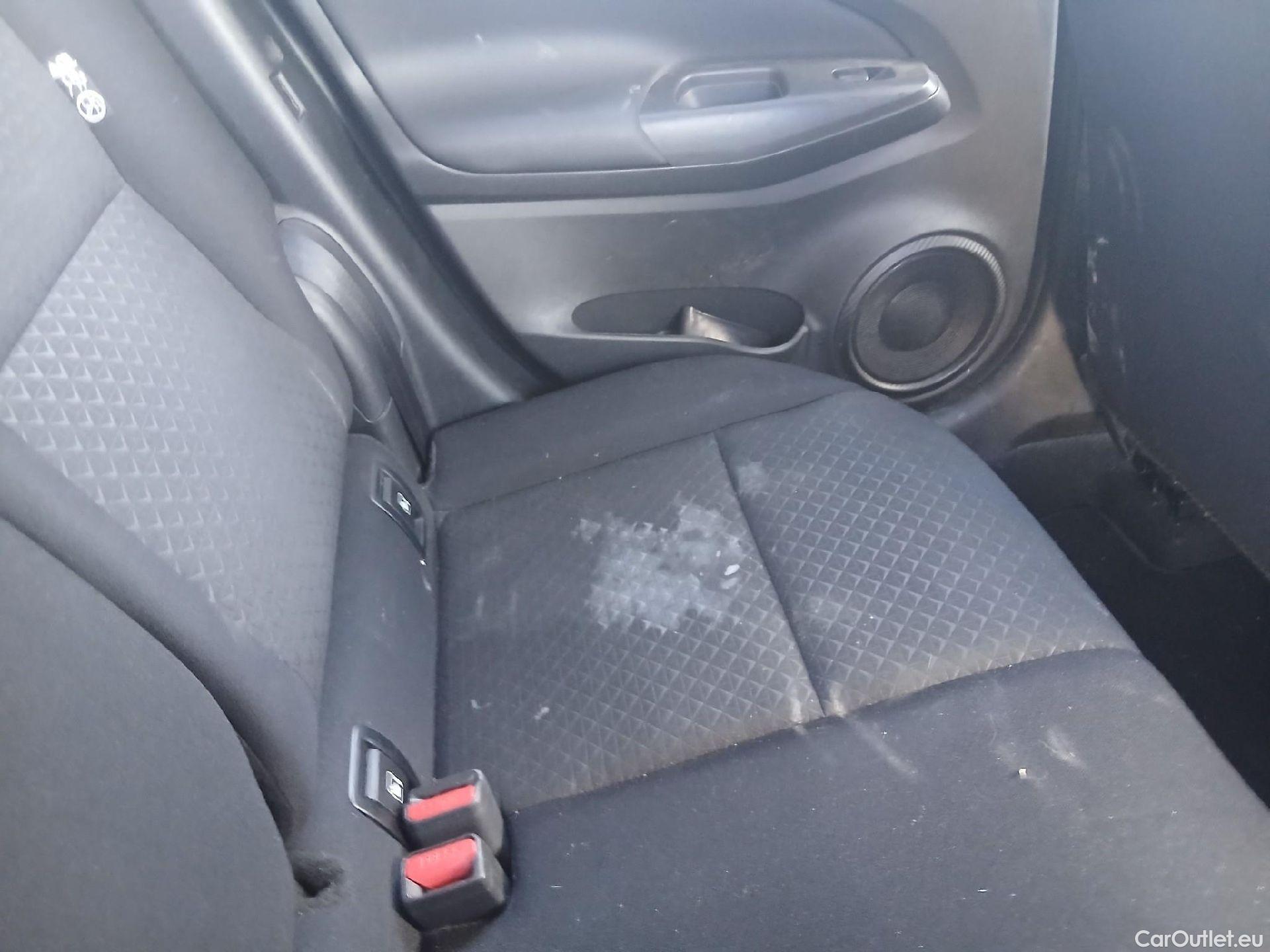  Nissan  Juke NISSAN  / 2019 / 5P / crossover DIG-T 84 kW (114 CV) 6M/T Acenta  #29