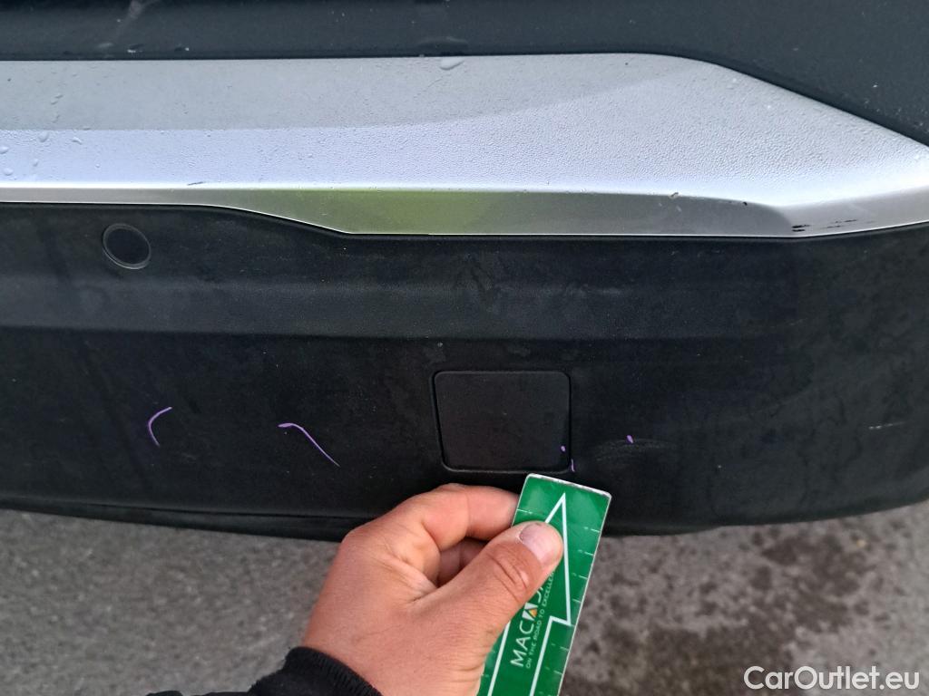  Peugeot  2008 PEUGEOT  / 2019 / 5P / todoterreno Active BlueHDI 81kW (110CV) #9