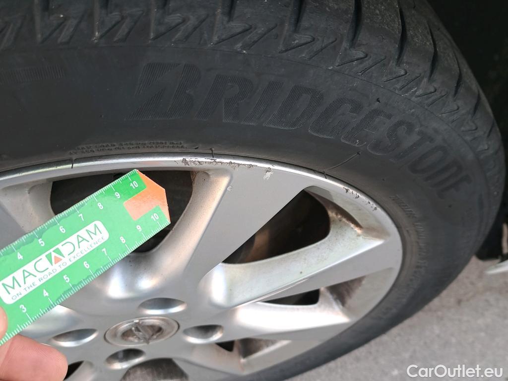  Opel  Corsa OPEL  / 2019 / 5P / berlina con portón 1.2 XEL 55kW (75CV) Edition #13