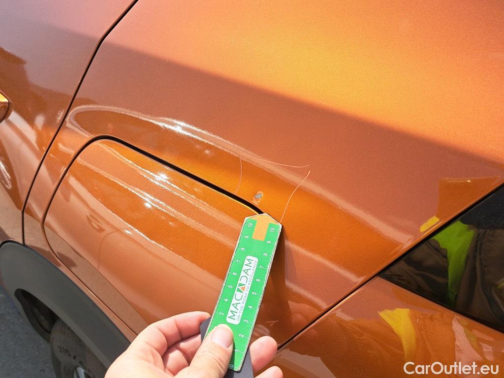  Peugeot  2008 PEUGEOT  / 2019 / 5P / todoterreno Allure BlueHDI 130 S&S EAT8 #9