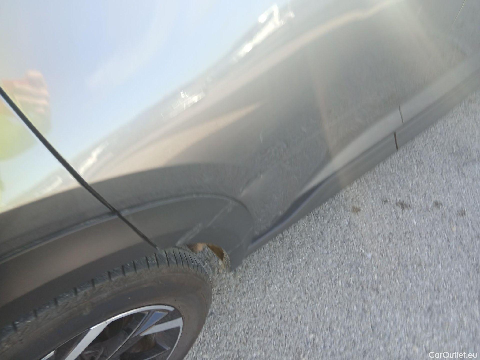  Nissan  Juke NISSAN  / 2019 / 5P / crossover DIG-T 84 kW (114 CV) 6M/T Acenta  #22