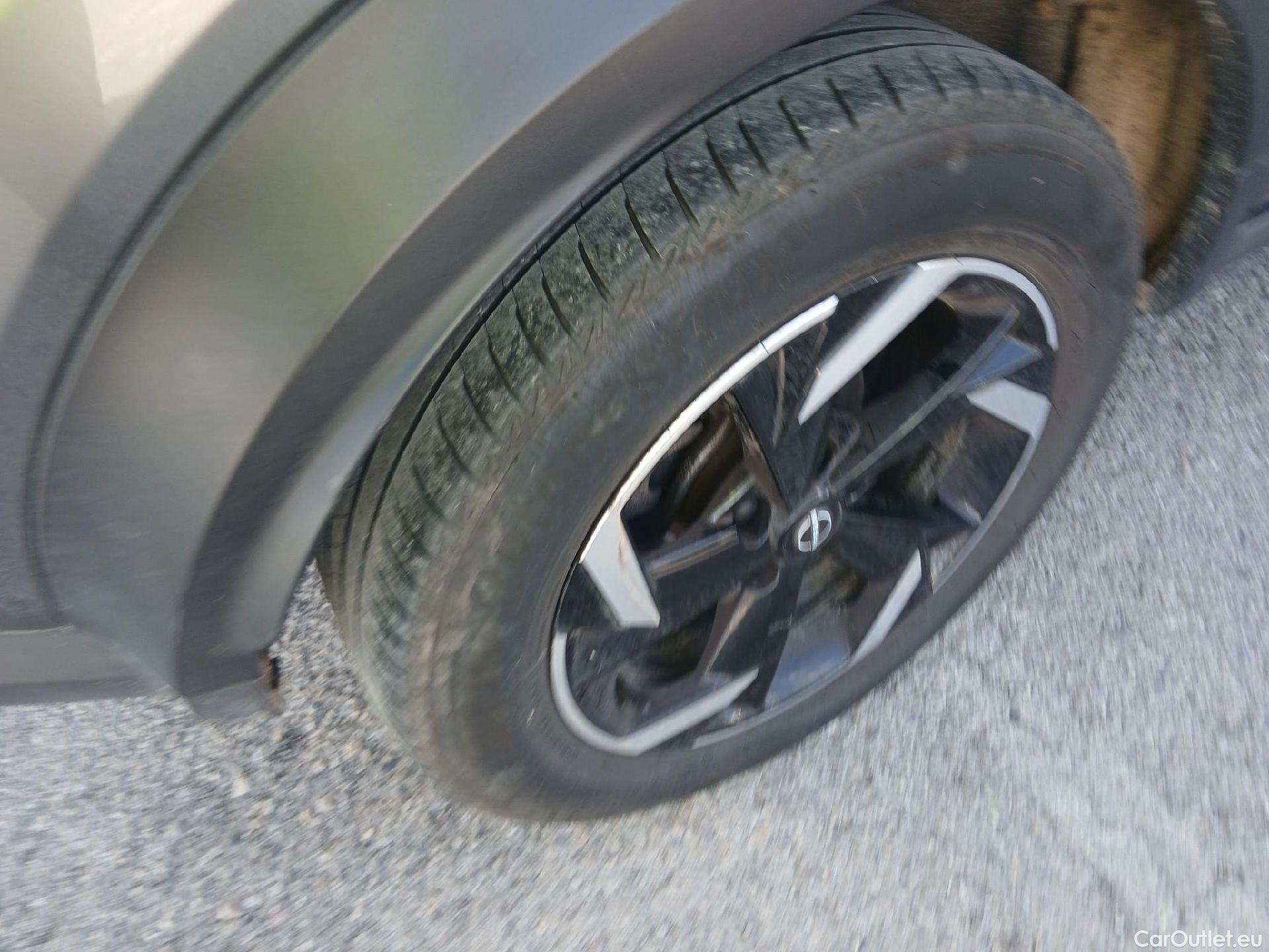  Nissan  Juke NISSAN  / 2019 / 5P / crossover DIG-T 84 kW (114 CV) 6M/T Acenta  #19