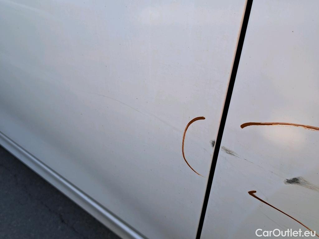  Opel  Corsa OPEL  / 2019 / 5P / berlina con portón 1.2 XEL 55kW (75CV) Edition #16