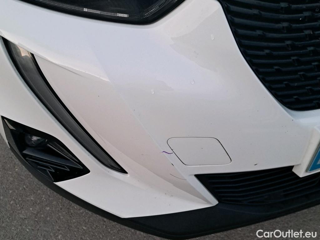  Peugeot  2008 PEUGEOT  / 2019 / 5P / todoterreno Active BlueHDI 81kW (110CV) #11