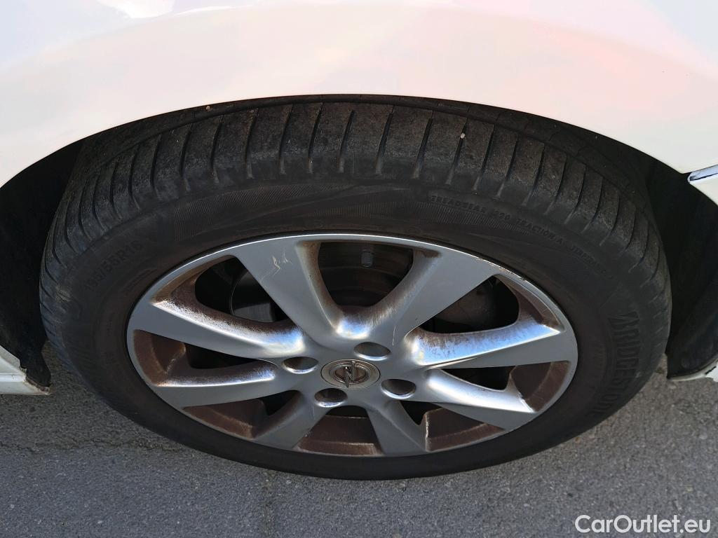  Opel  Corsa OPEL  / 2019 / 5P / berlina con portón 1.2 XEL 55kW (75CV) Edition #14