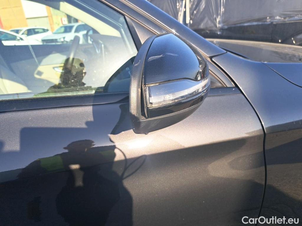  Mercedes  G-Klasee MERCEDES-BENZ Clase GLC / 2019 / 5P / todoterreno GLC 300 d 4MATIC #27