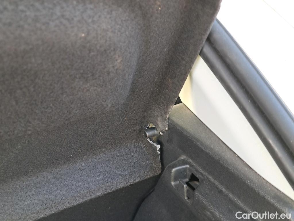  Opel  Corsa OPEL  / 2019 / 5P / berlina con portón 1.2 XEL 55kW (75CV) Edition #1