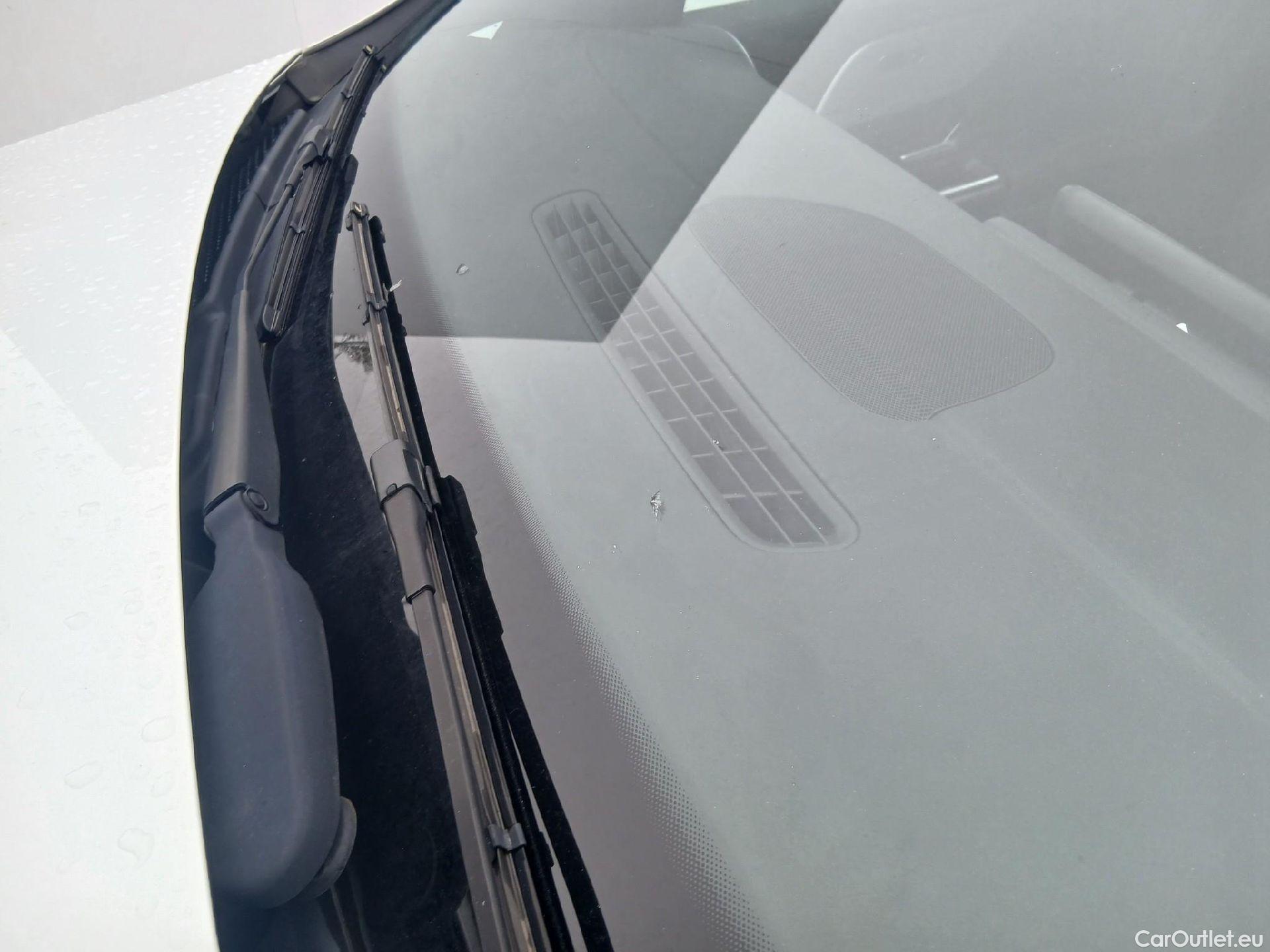  Mercedes  GLA MERCEDES-BENZ  250 e 160 CV #Opcionales 5950€# #8