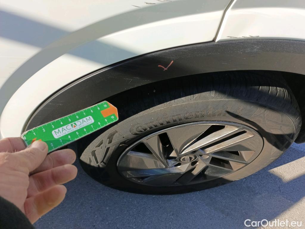  Nissan  Qashqai NISSAN  / 2021 / 5P / todoterreno DIG-T 103kW (140CV) mHEV 4x2 Acenta #17