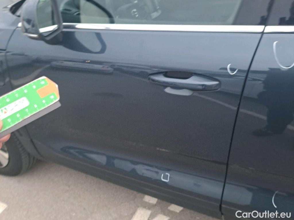  Volvo  XC 40 VOLVO XC40 todoterreno 1.5 T5 Twin Recharge Inscription Ex Auto 260 CV 10 kWh #32