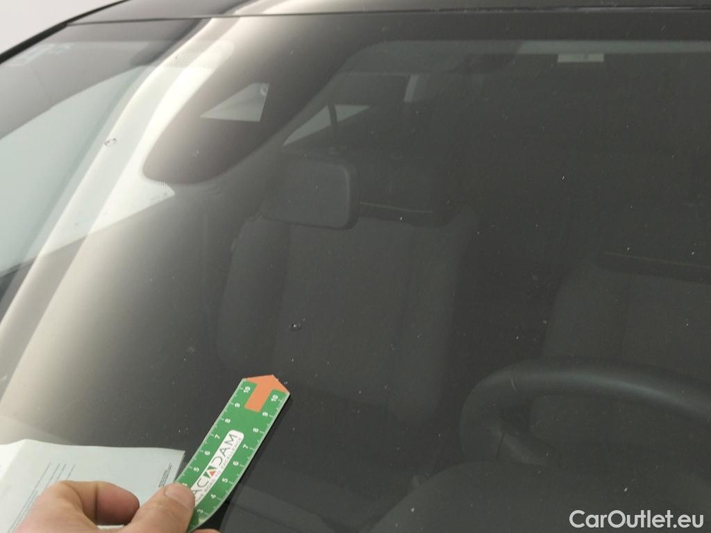  Citroen  C3 CITROEN  / 2020 / 5P / berlina con portón PureTech 81KW (110CV) S&S SHINE #2