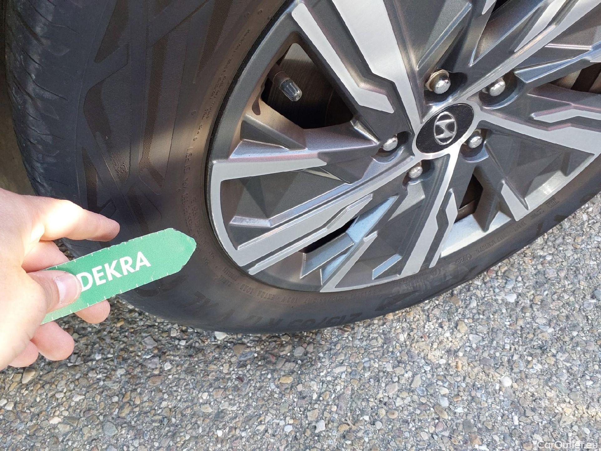  Hyundai  Tucson HYUNDAI  / 2020 / 5P / todoterreno 1.6 CRDI 100kW (136CV) 48V Maxx DCT #19